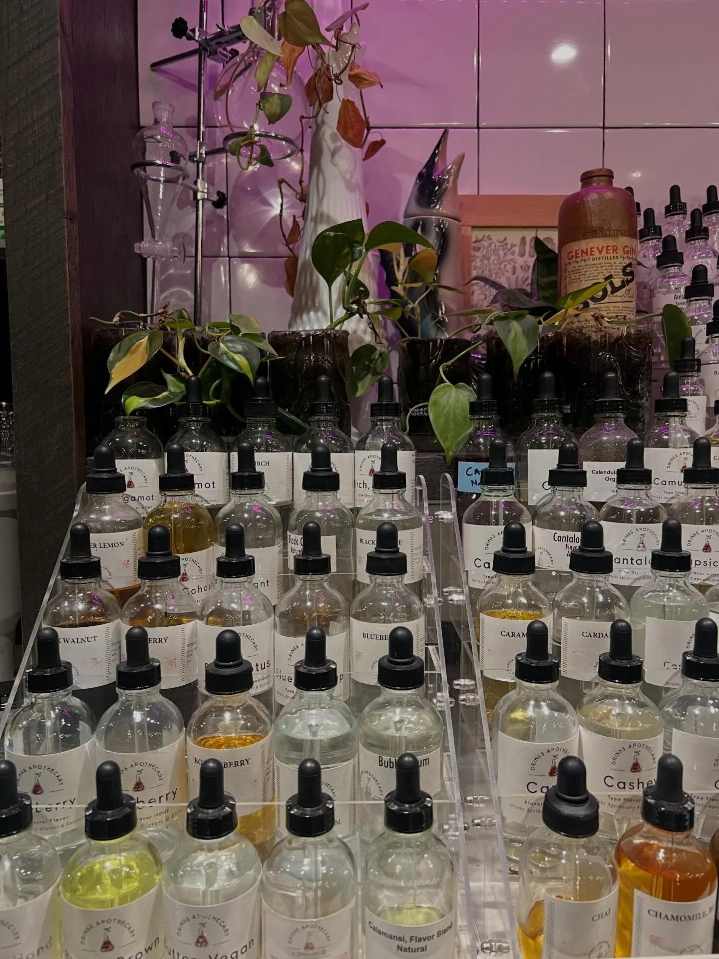 Small Lot Happy Hour at Earl Giles after hours of learning all about the products they create and the incredible people they source their high quality ingredients from.

It&rsquo;s always amazing to experience what they are doing in their apothecary.