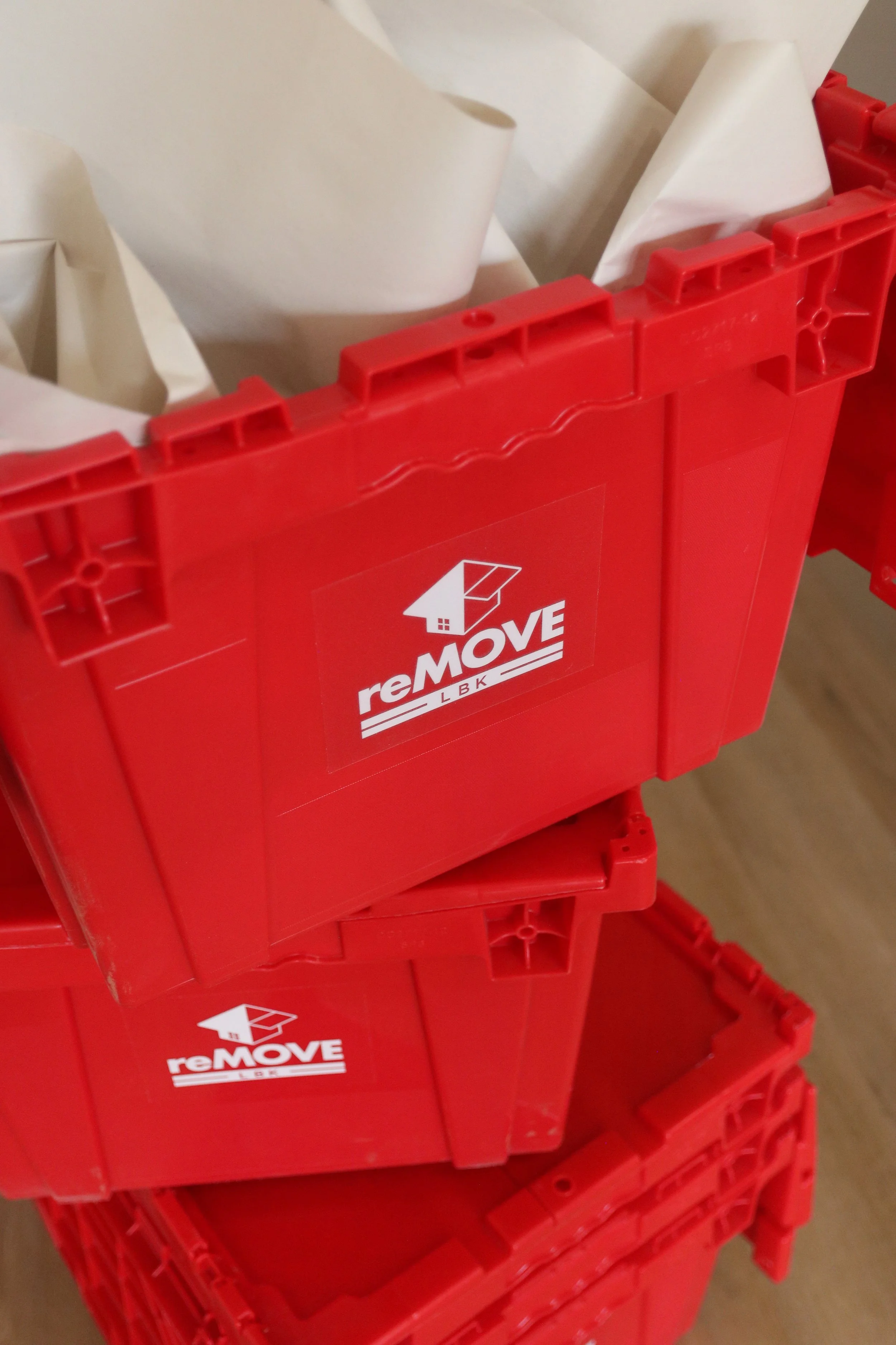 Why Plastic Moving Boxes Are the Smarter Choice for Your Lubbock Move