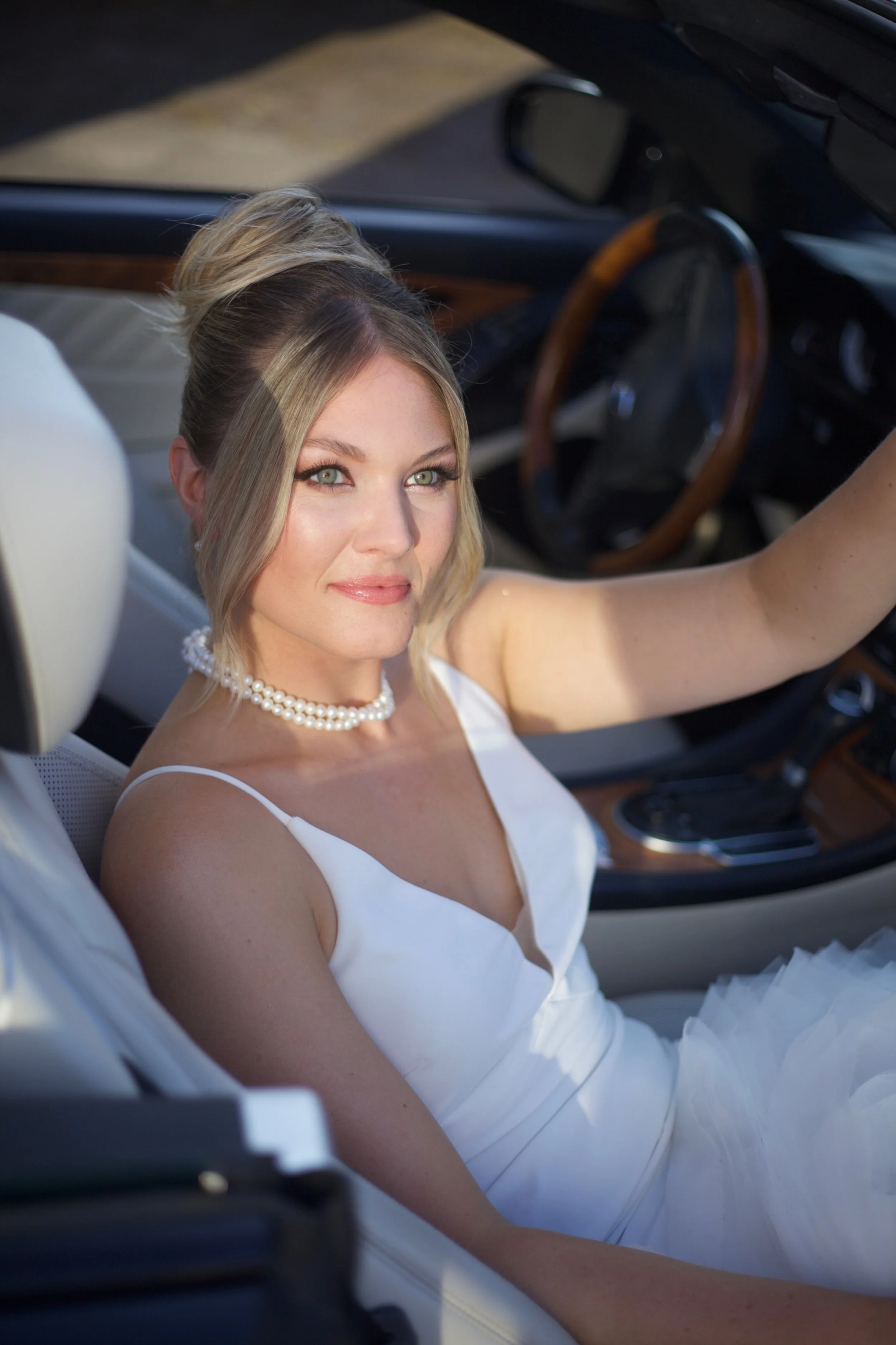 bridal-textured-updo-seattle-verni-03.jpg.JPG