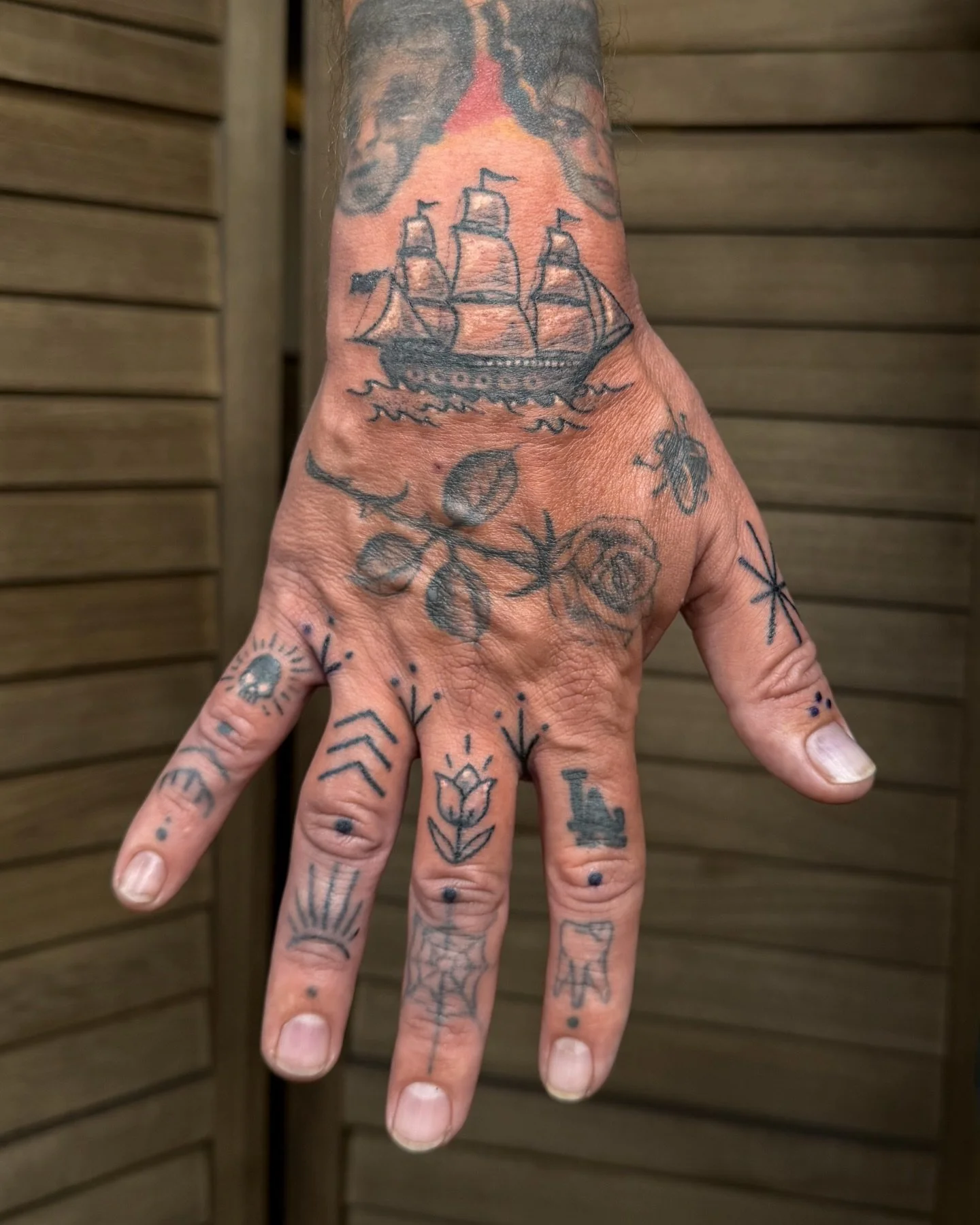 Hand-poked tattoos &mdash; quiet, intentional, made to live with you for a long time.
➡️Which one is your favorite? Tell me in the comments&mdash;I&rsquo;m curious.

Hand poke is a softer, more mindful way of tattooing&mdash;built dot by dot, with co