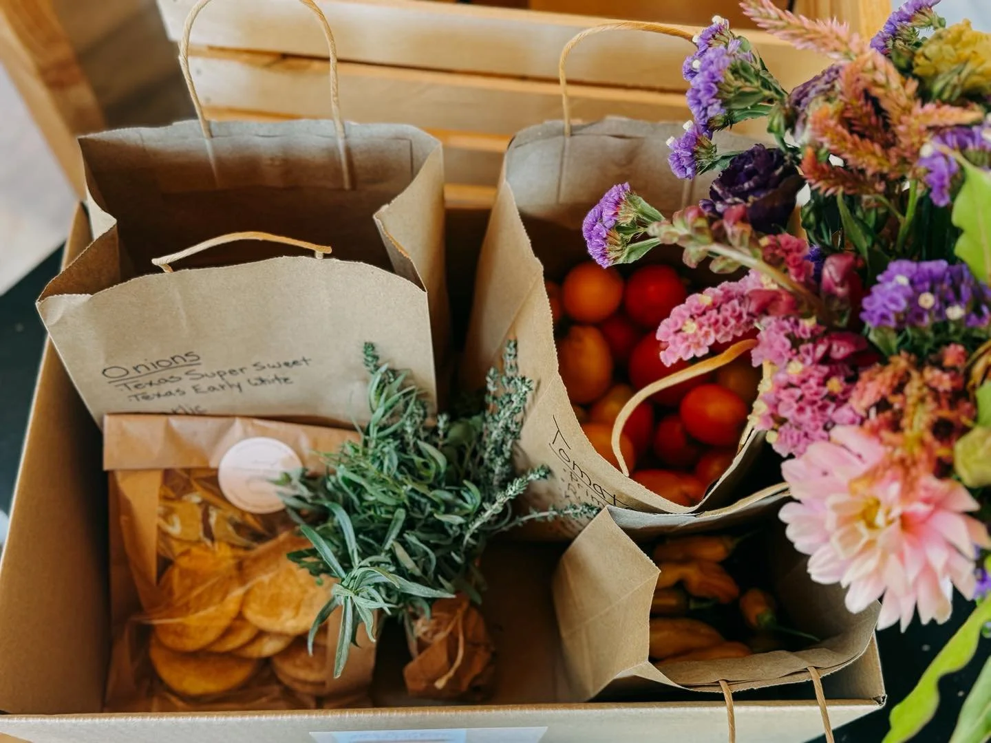 ✨Our very first subscription boxes are packed and ready for pickup!!✨

We&rsquo;re so excited for this brand new offering, and to finally share it with you! Each box is a little taste of the season, harvested with care and packed with love. 🧡

Ready