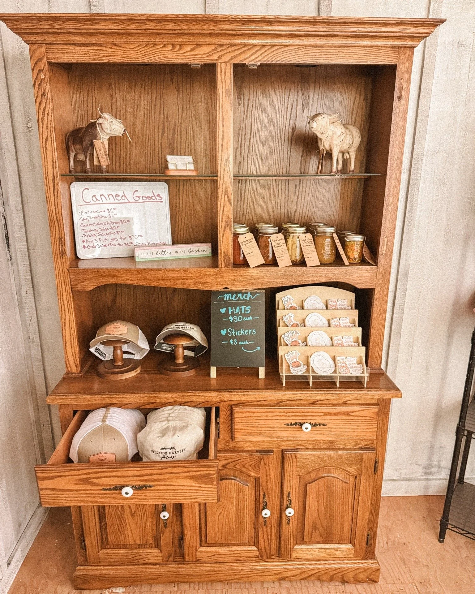 PSA for our local friends 💛
Hillside Harvest merch is officially available at the farmstand today!

Hats, stickers, and a few other goodies are stocked and ready &mdash; perfect for gifting, treating yourself, or adding a little Hillside love to you