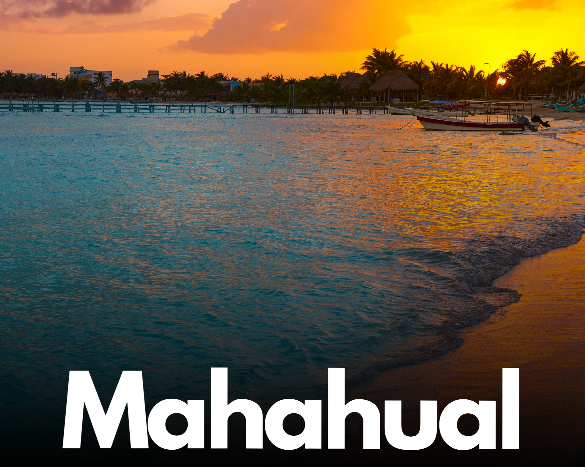 Un rincón todavía más relajado del Caribe, Mahahual combina playas tranquilas con un malecón pintoresco. Es perfecto para quienes buscan un viaje más auténtico, con buceo en Banco Chinchorro y contacto con comunidades locales.