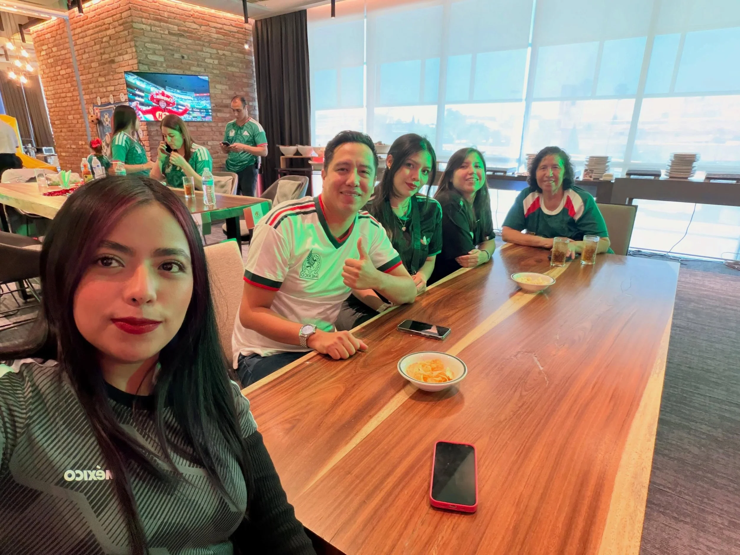&iexcl;Viva M&eacute;xico!🇲🇽

Recuerda que contamos con entradas disponibles para los siguiente partidos. Consulta con nosotros disponibilidad ⚽️