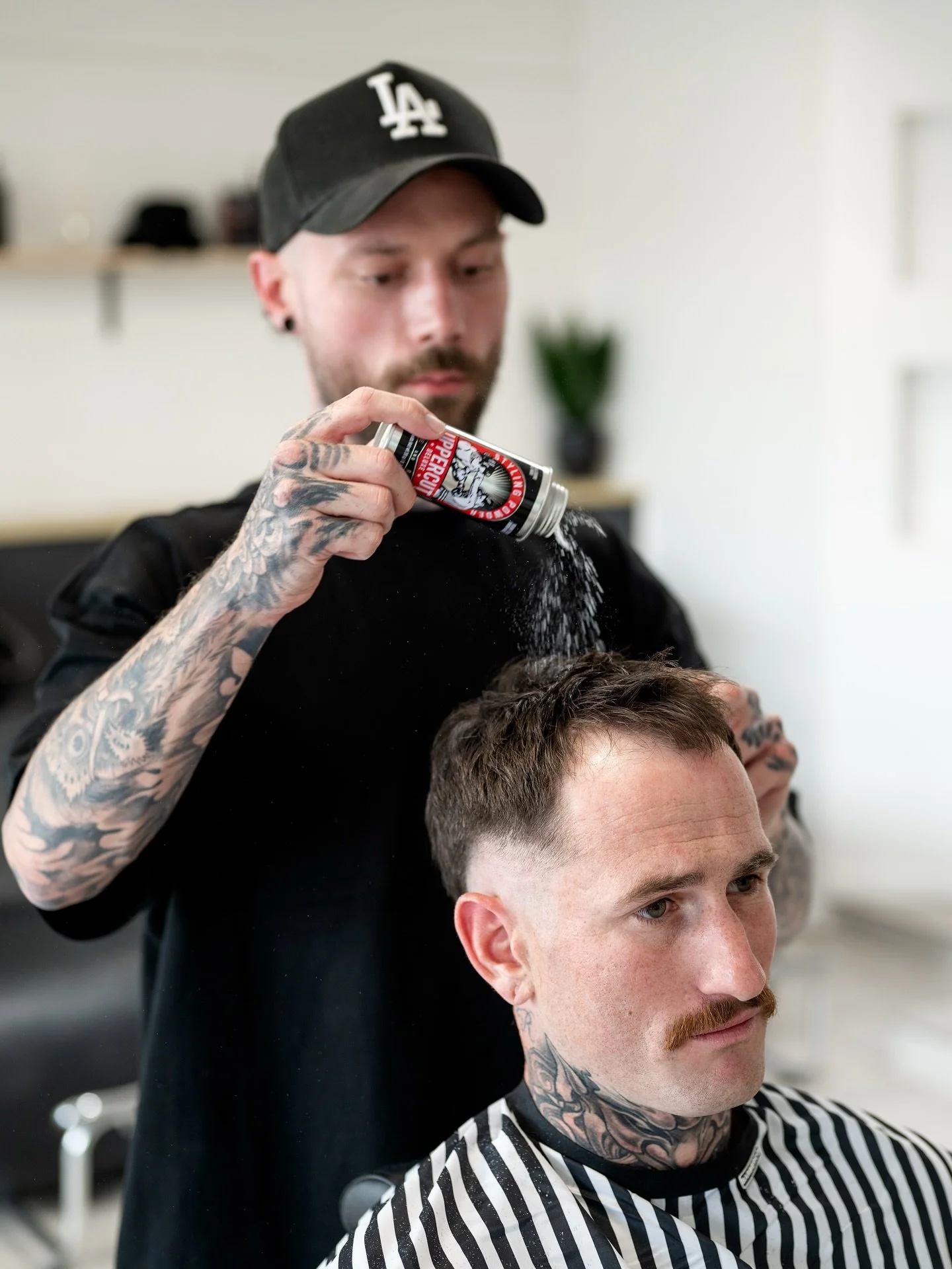 Uppercut&rsquo;s Dust 💨 Best in the business !

🫶 @uppercutdeluxe 

📸 @aevans_photographer 

📍912A Howitt Street, Ballarat 

#UncleTonysBallarat #UncleTonys #BallaratBarber #BarbersOfBallarat #BarberCulture #BarberLove #menshair #FadeGame #FreshF