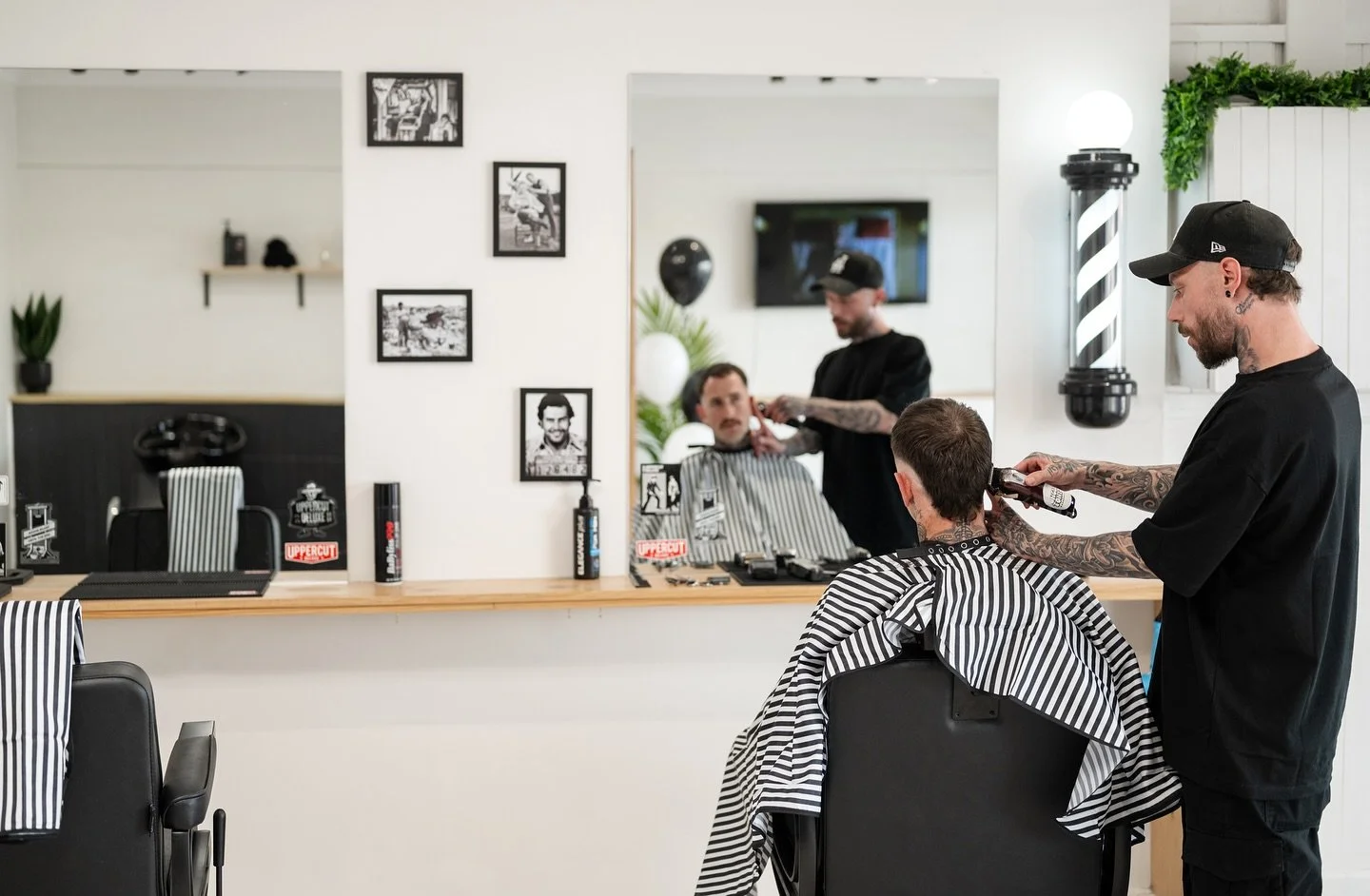 Huge Thankyou to everybody that came in this week, we wouldn&rsquo;t be able to do this without you! 🙏 
And a huge thankyou to @steve_justtrain for the surprise drop-in ! was great to see ya brother - it&rsquo;s been too long 🫶🫶

See you next week