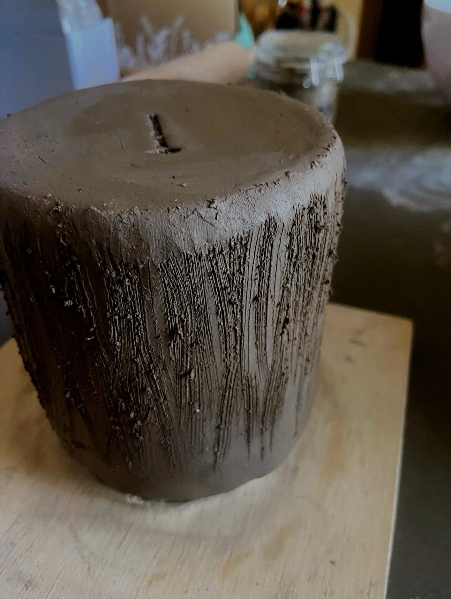 Love playing with texture. Raw, grounded, earthy.