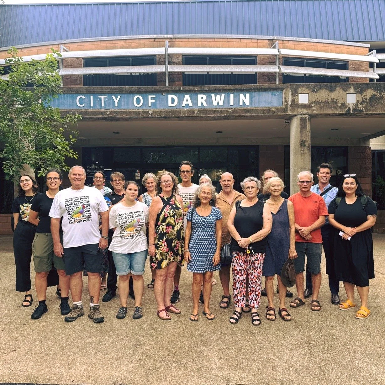 It was wonderful to see so many people come into the Council meeting last week in support to Save Lee Point. This is what community looks like.  And for years now, this community has consistently shown up to say: Lee Point Binybara matters.

That tel