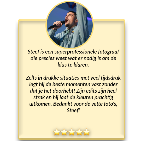 Professionele fotografie met een cleane editing-stijl en sprekende kleuren, perfect vastgelegd in een dynamische setting.