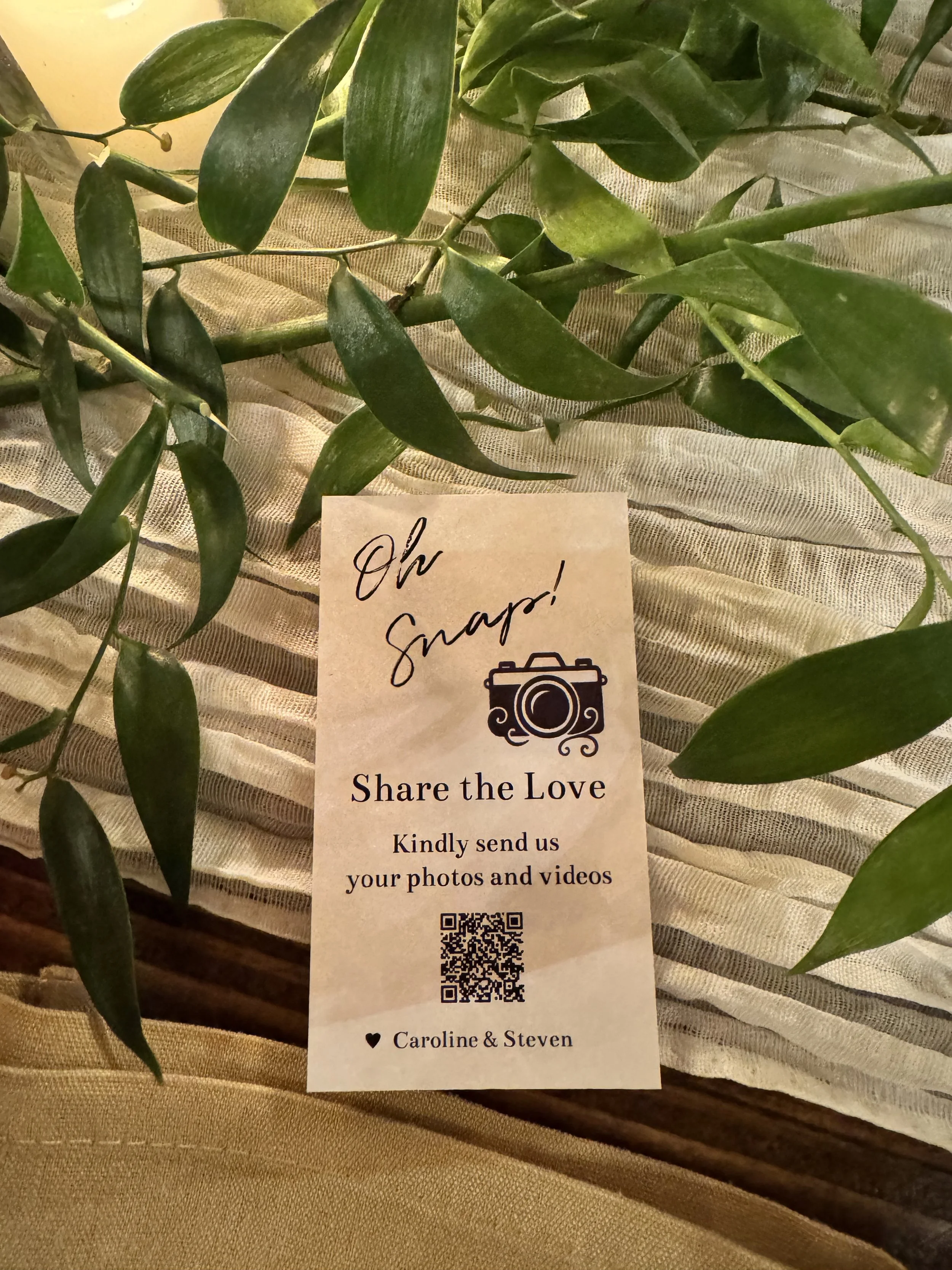 Affordable QR Code Printing Services for Wedding Photo Sharing (And How to Make It Actually Work)