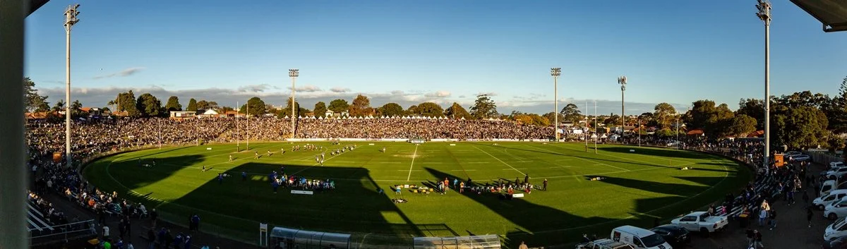 Jets beaten by Sea Eagles in front of a huge Henson Park crowd.