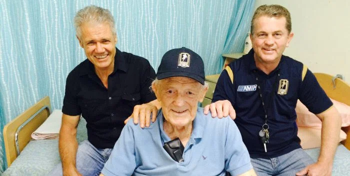 Men of League visit to former Newtown secretary Frank Farrington