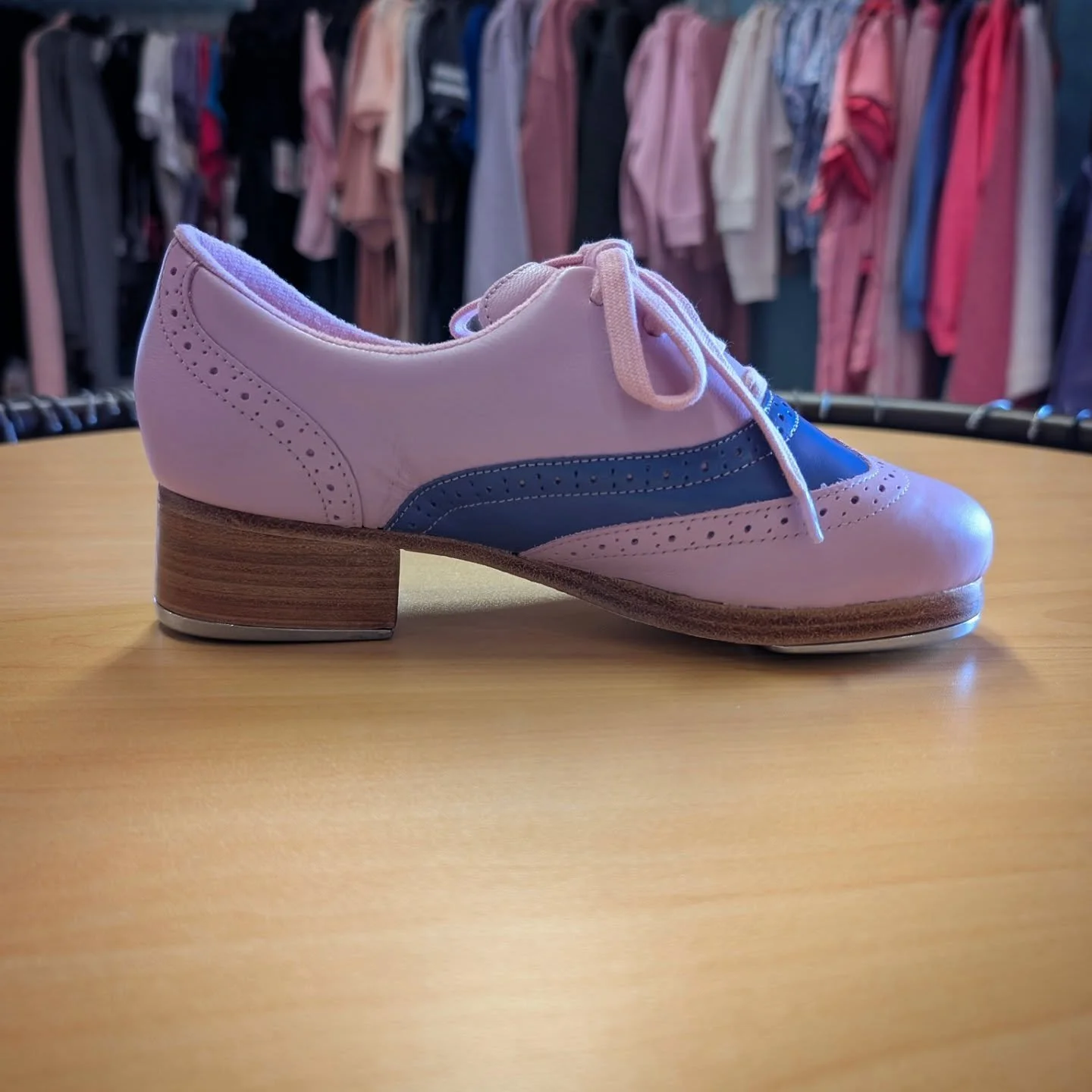 #newarrival #roxytapshoe @capezio @dancinsoulboutique Tap on in and dance in color #tapdancer