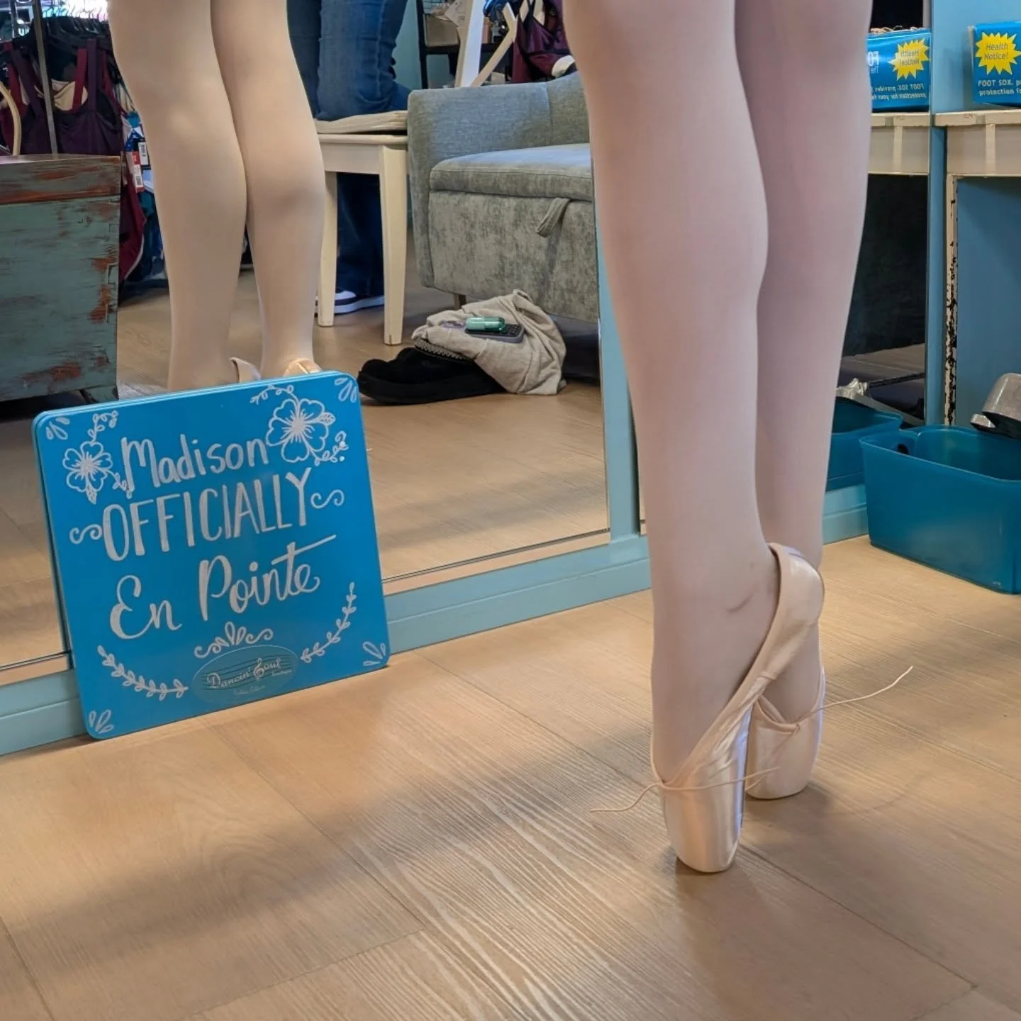 Congratulations to all the new pointe girls @dancinsoulboutique we love to help you find the perfect fit. #pointeshoes #professionalfit
