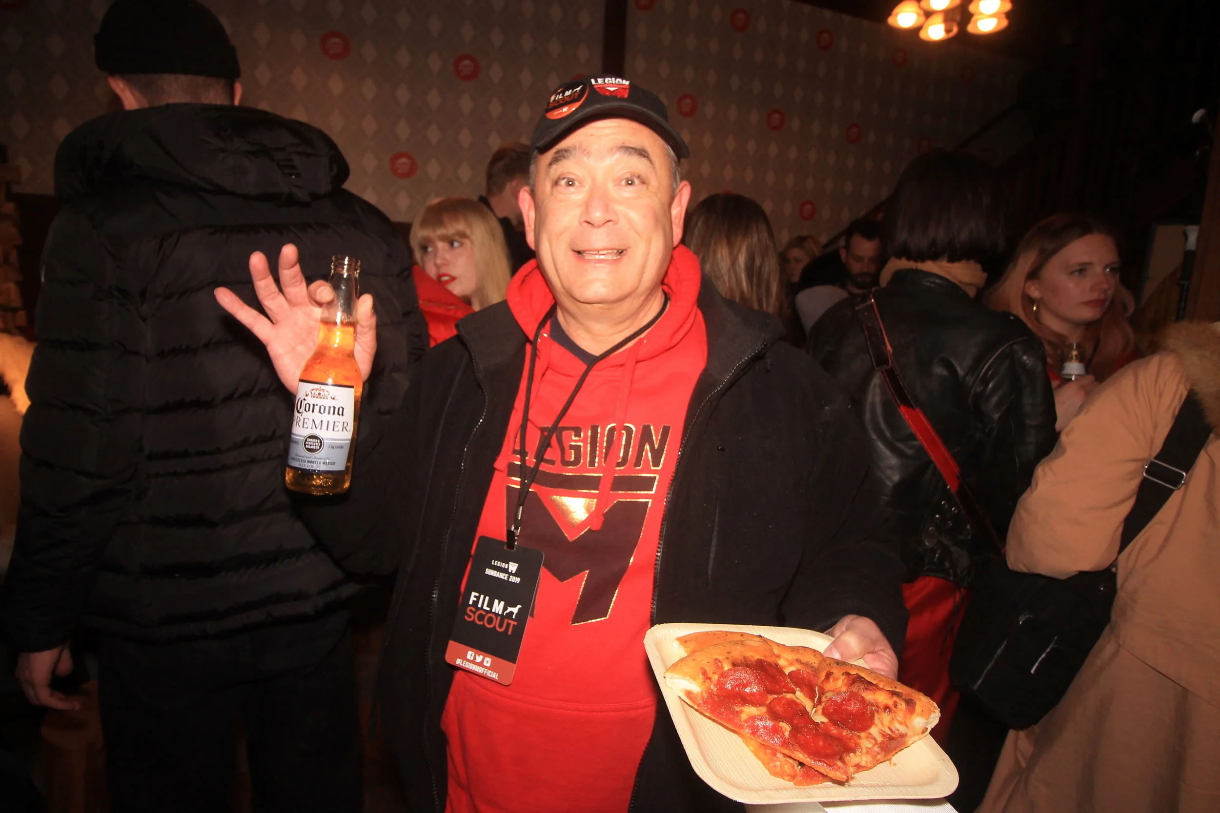  Free pizza and beer? Sign me up! 