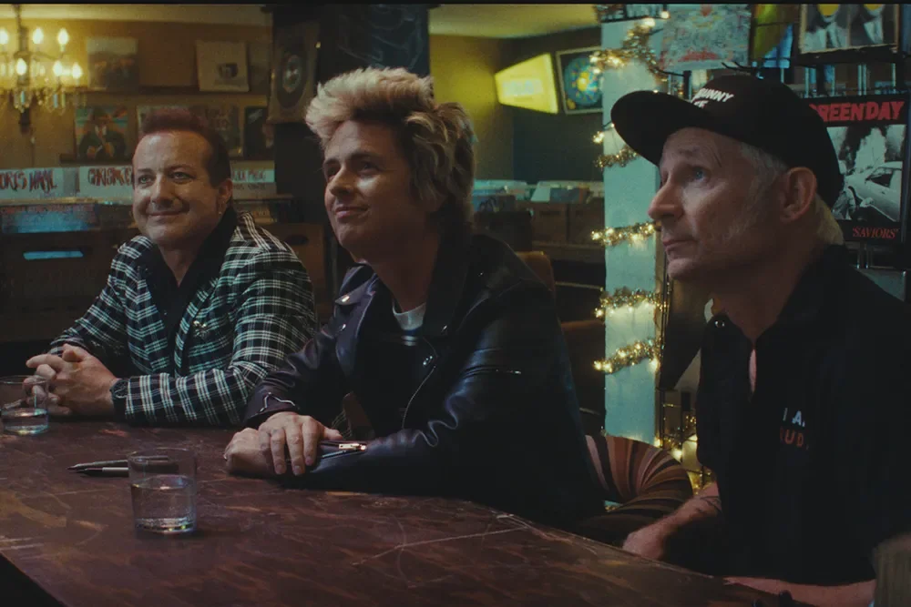 NIMRODS-Tre-CoolL-Billy-Joe-ArmstrongC-Mike-DirntR-Courtesy-Live-Nation-Studios-copy (1).webp