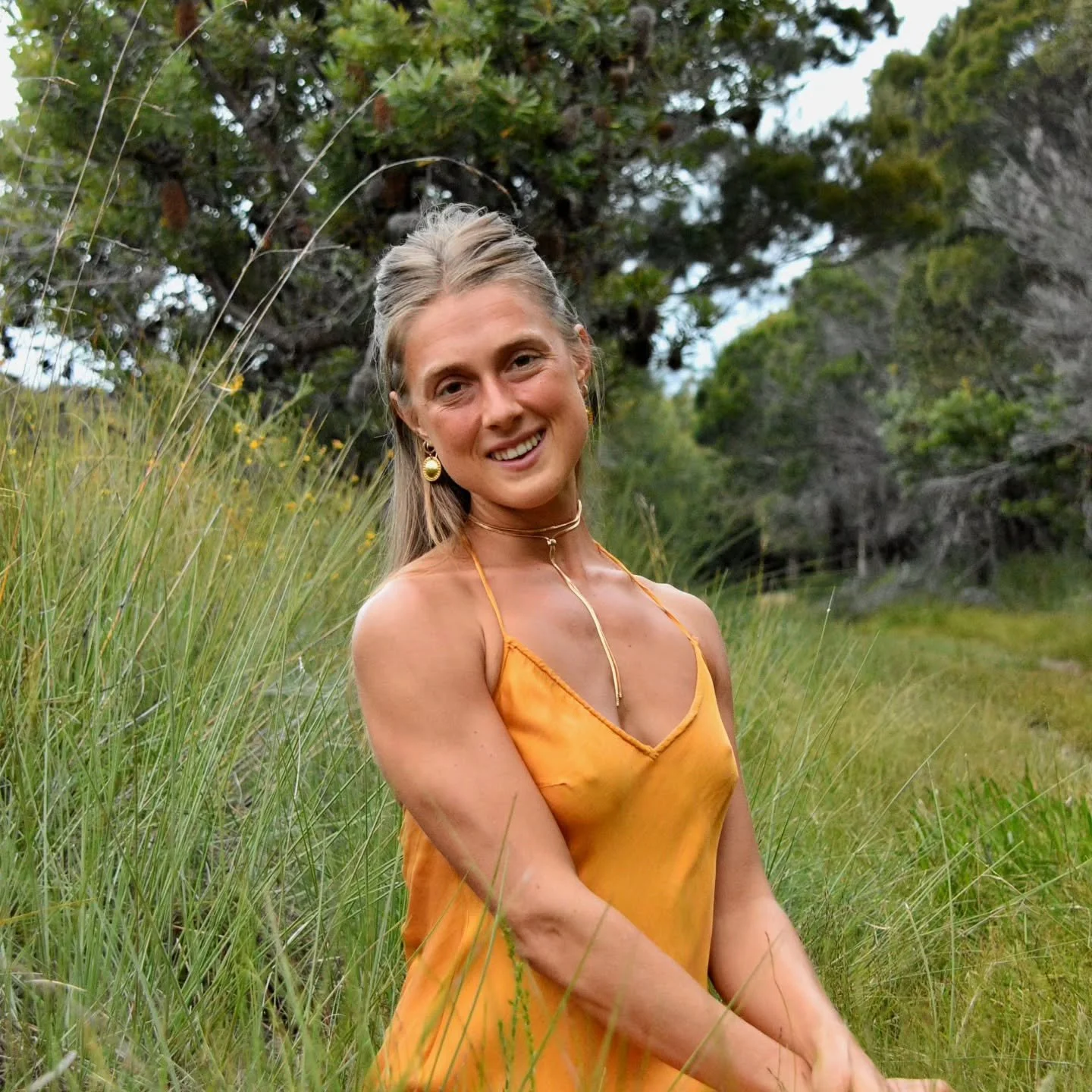 ✨ Beautiful sisters, ✨

I want to be honest&mdash;sometimes I feel silly sharing, like nobody needs this. But the truth is I need this. And I know many of you do too.

This is the medicine I&rsquo;m here to share with you:
🌸 Embodiment dance (Monday