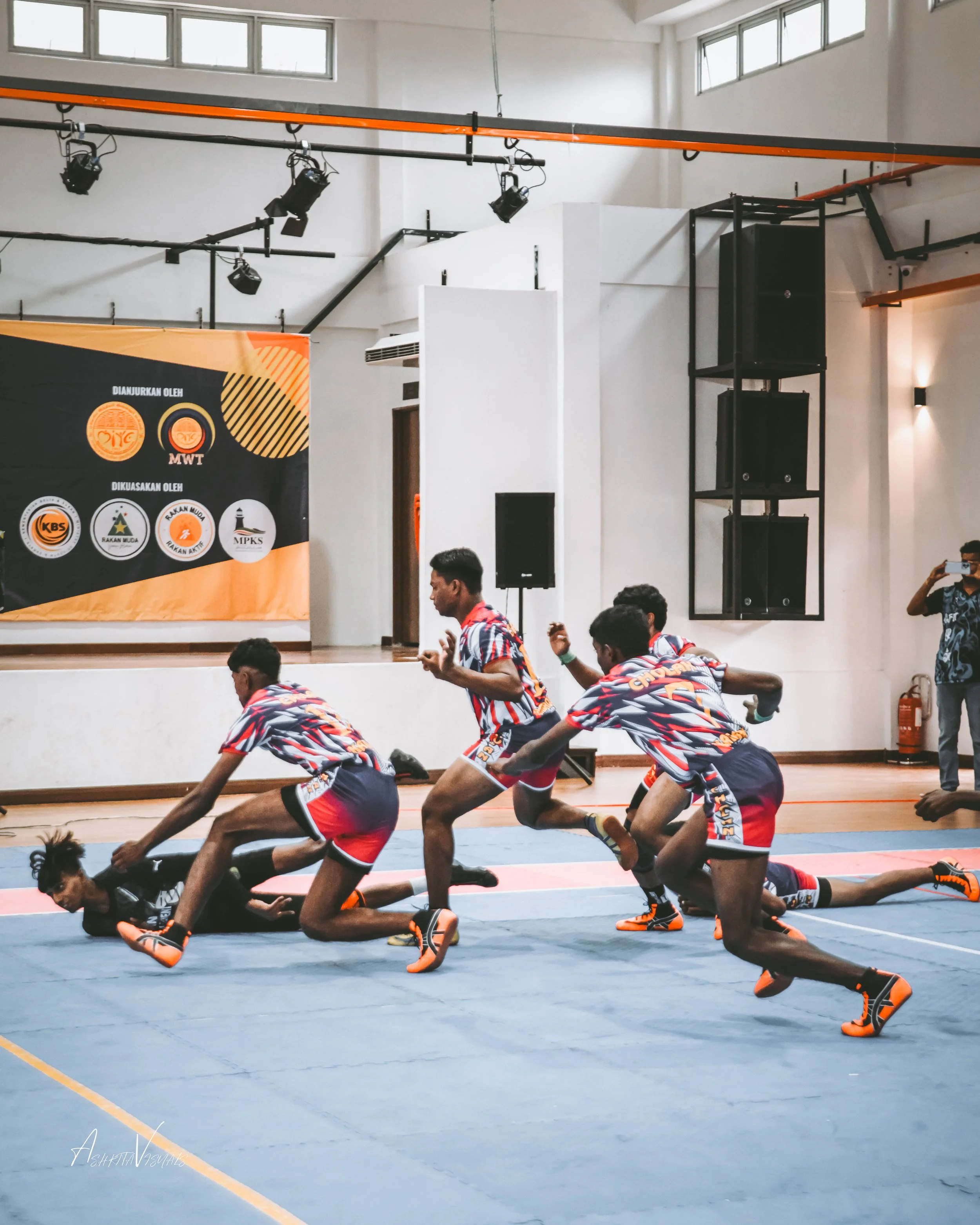KABADDI BOYS-1.jpg