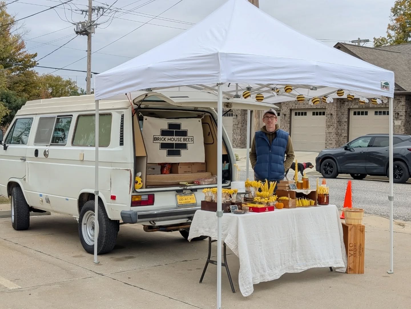 Thanks to everyone for stopping by our tent at the Aces Wild Makers Mart today! 
.
.
.
#bees
#beeswax
#supportlocal
