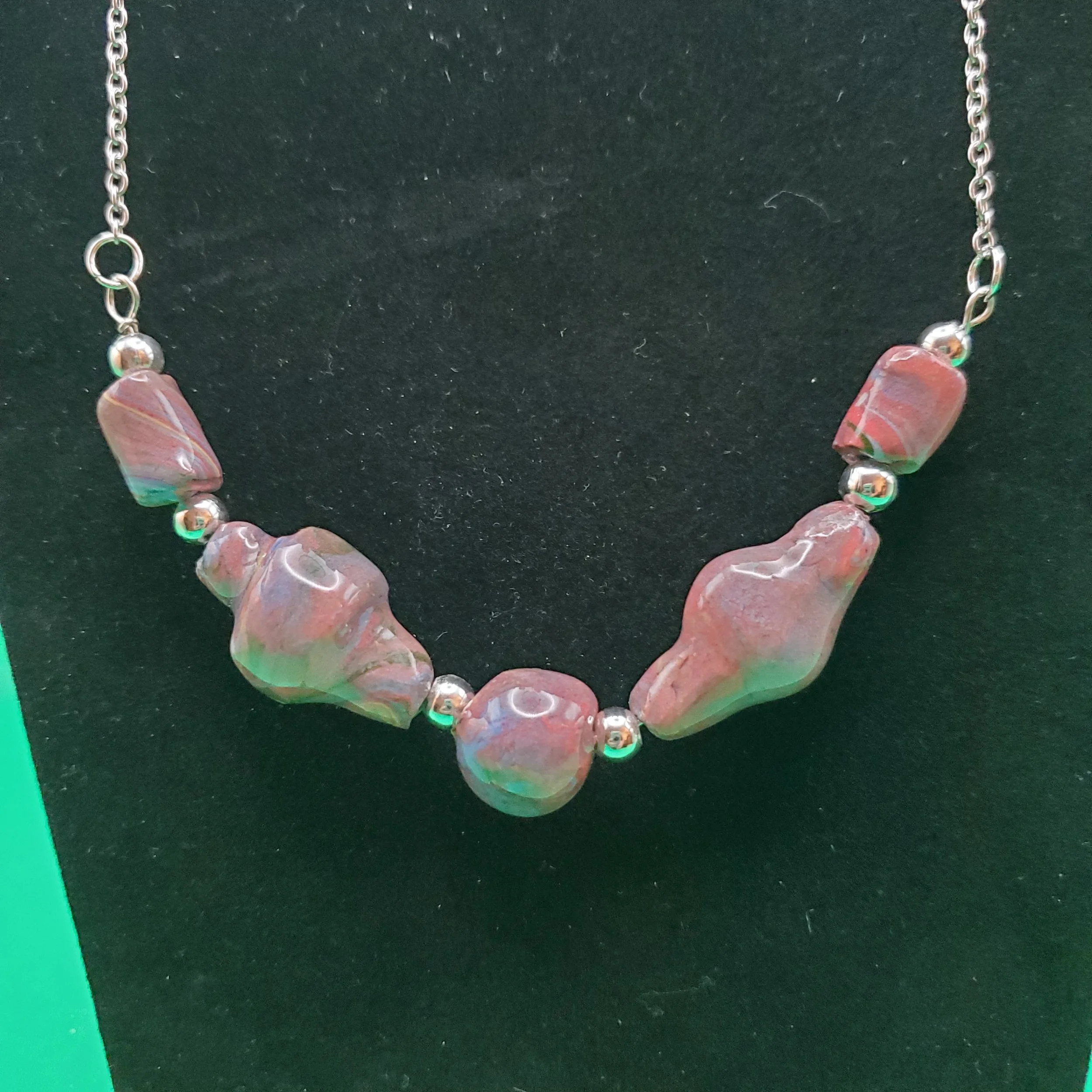 Purple Terraneri bead necklace