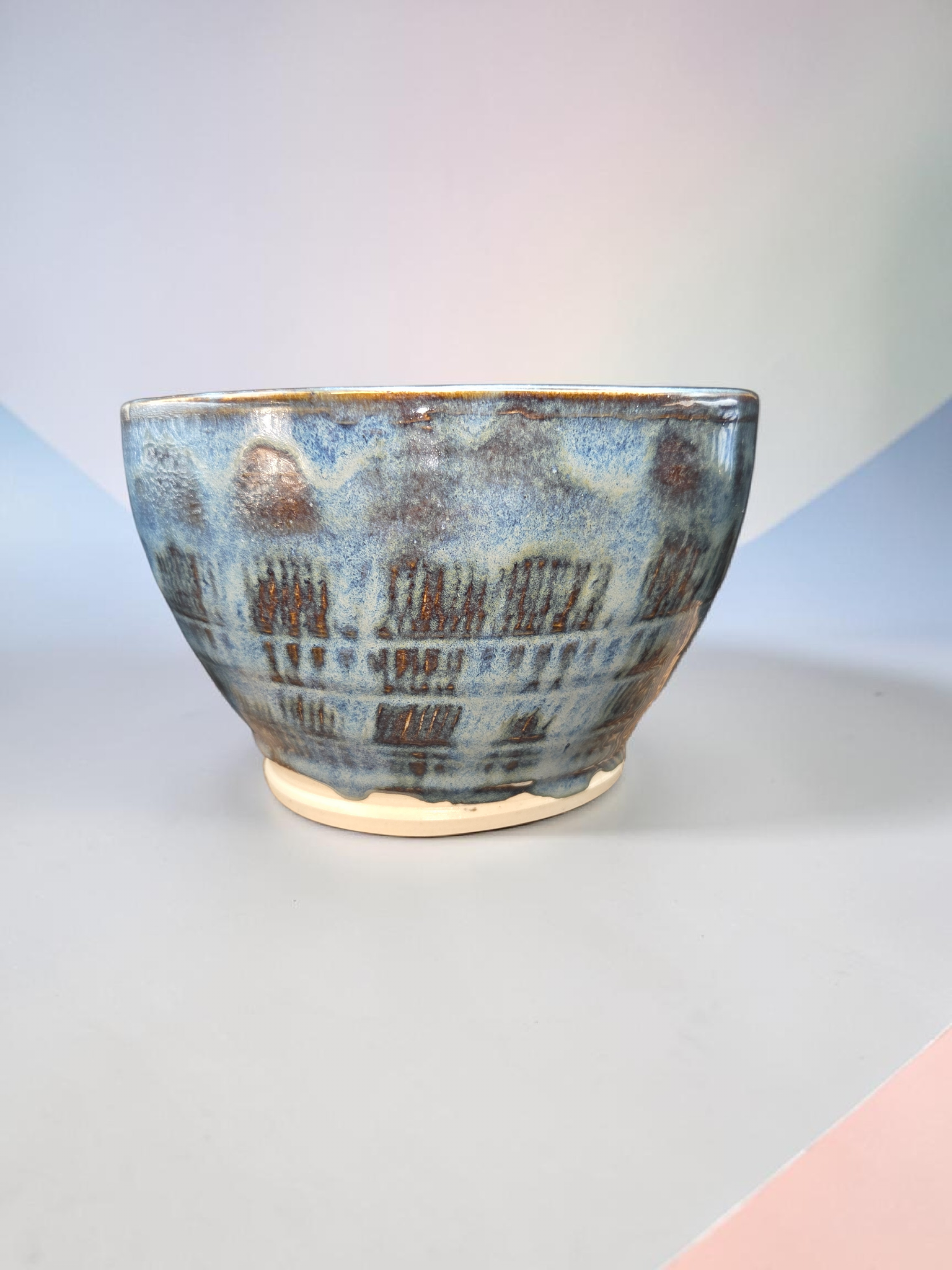 Blue earthtone chattered bowl