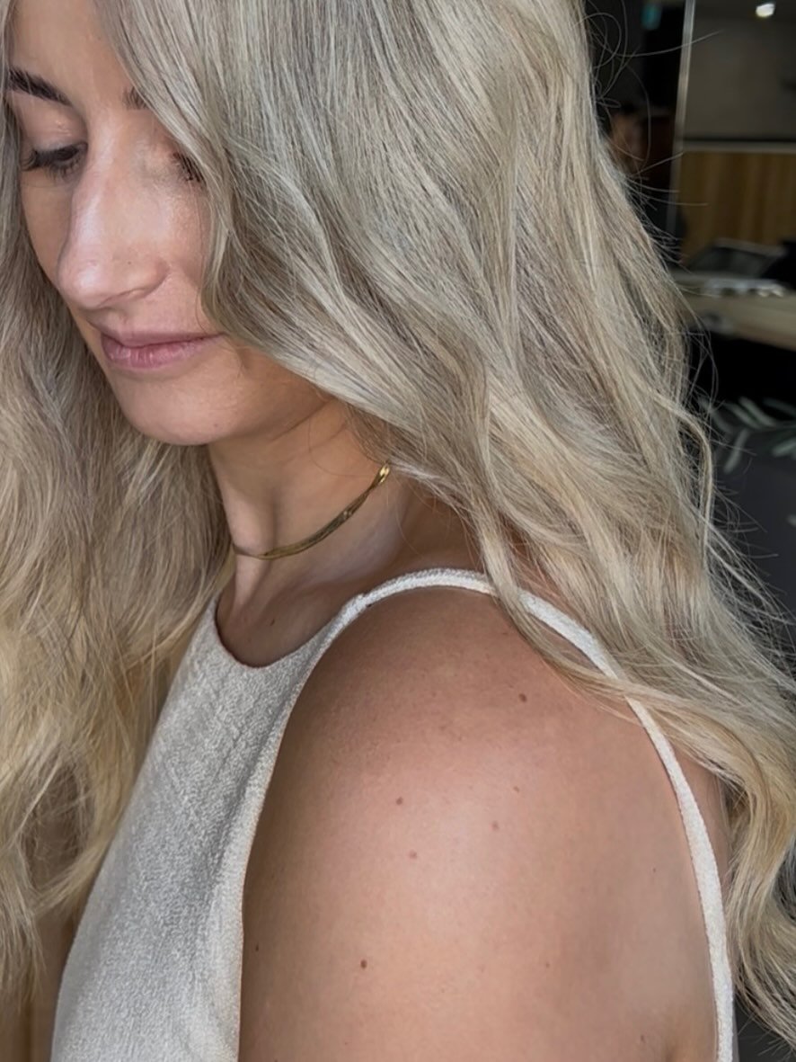 When the hair is *chefs kiss* 🤌🏼 

We are making way for more personal, more intentional and more refined colour, crafted for YOU. 

Luxe, seamless &amp; beautiful hair by @hairbylauren_intuition for her gorgeous soon to be bride, focusing on tone 