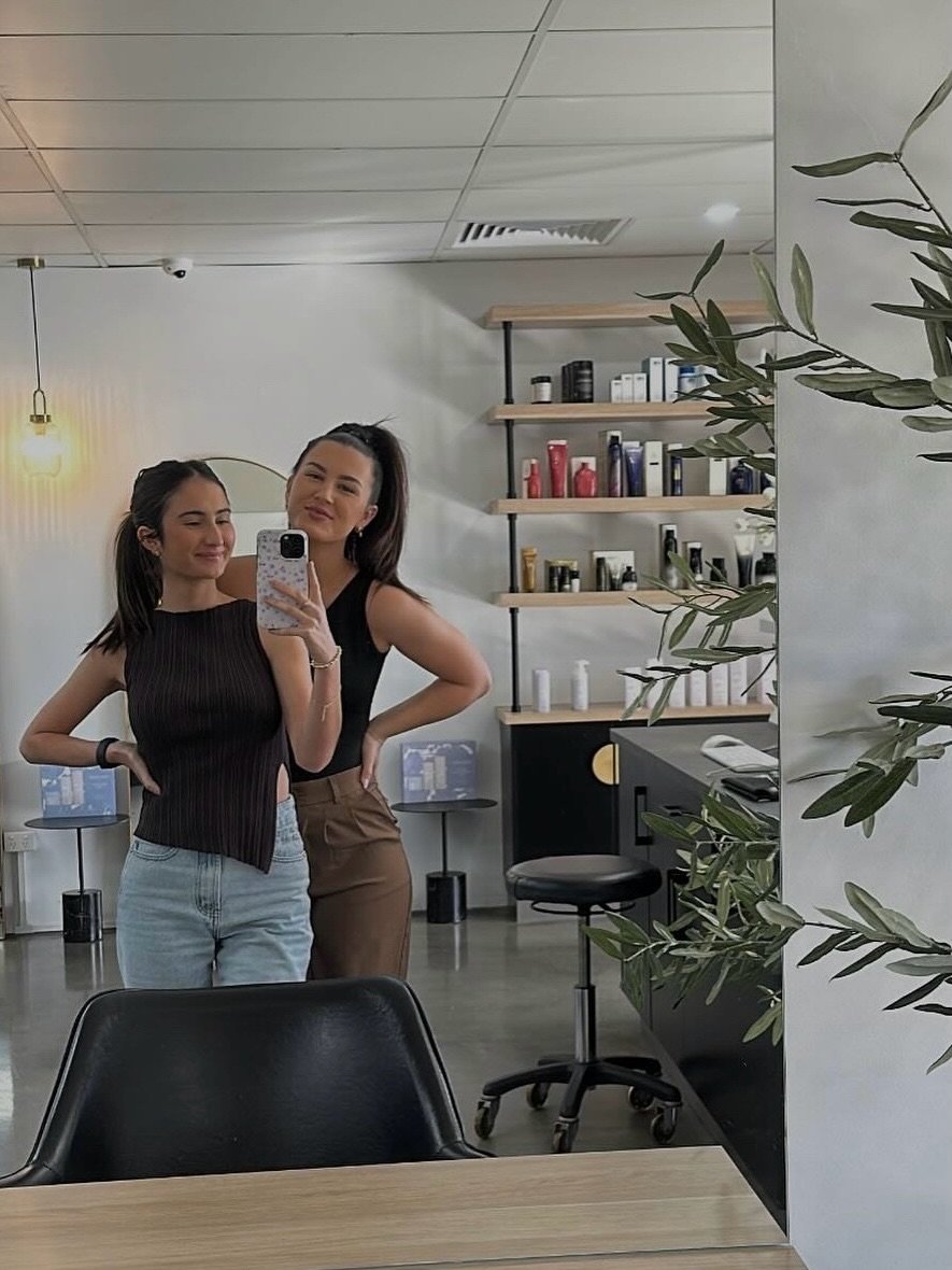 PICTURED: @hairbycourtney_intuition camera roll 📸 
Not your average 2IC; she&rsquo;s a cool 2IC 🫶🏽 

The hair. The vibes. The stylist. Sit in her chair xx