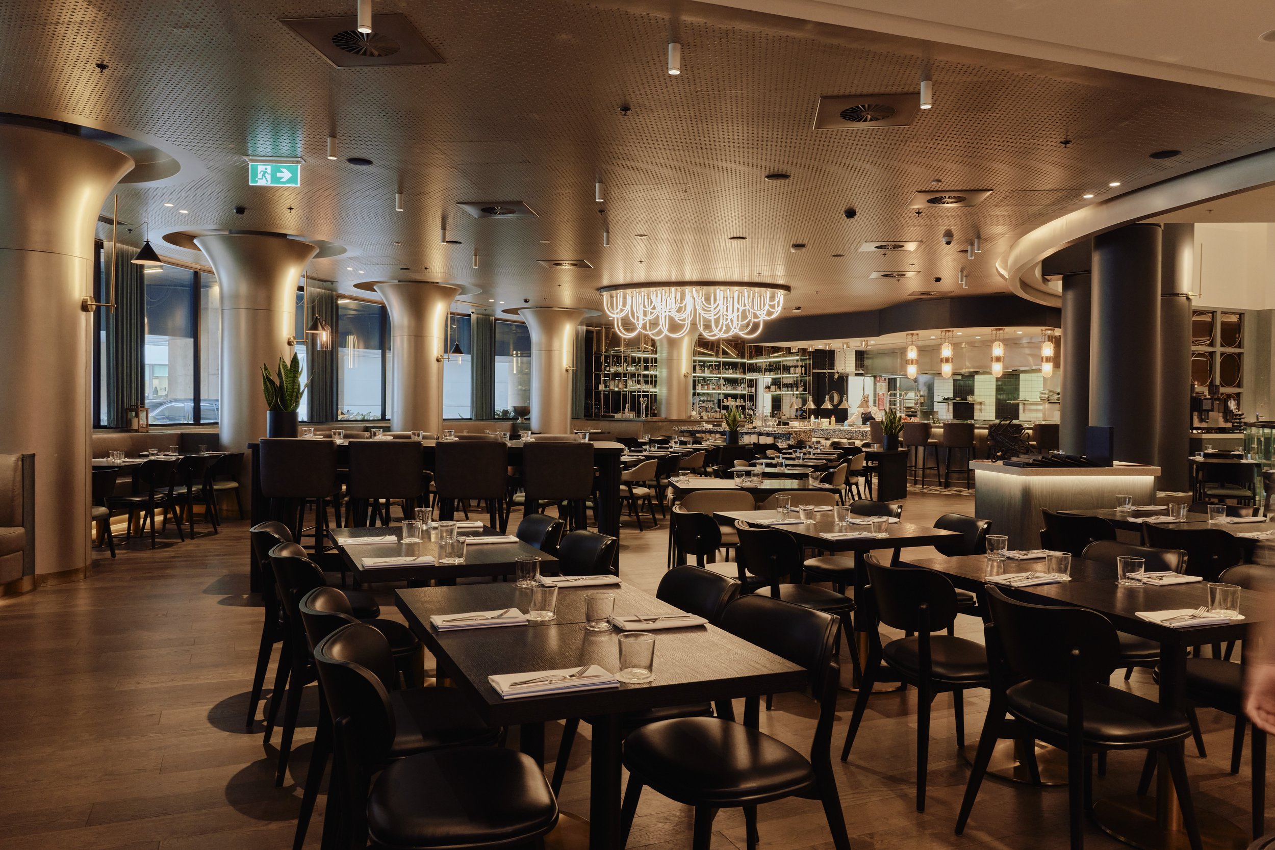 Ottie's full venue setup, hosting Melbourne functions up to 150 guests seated