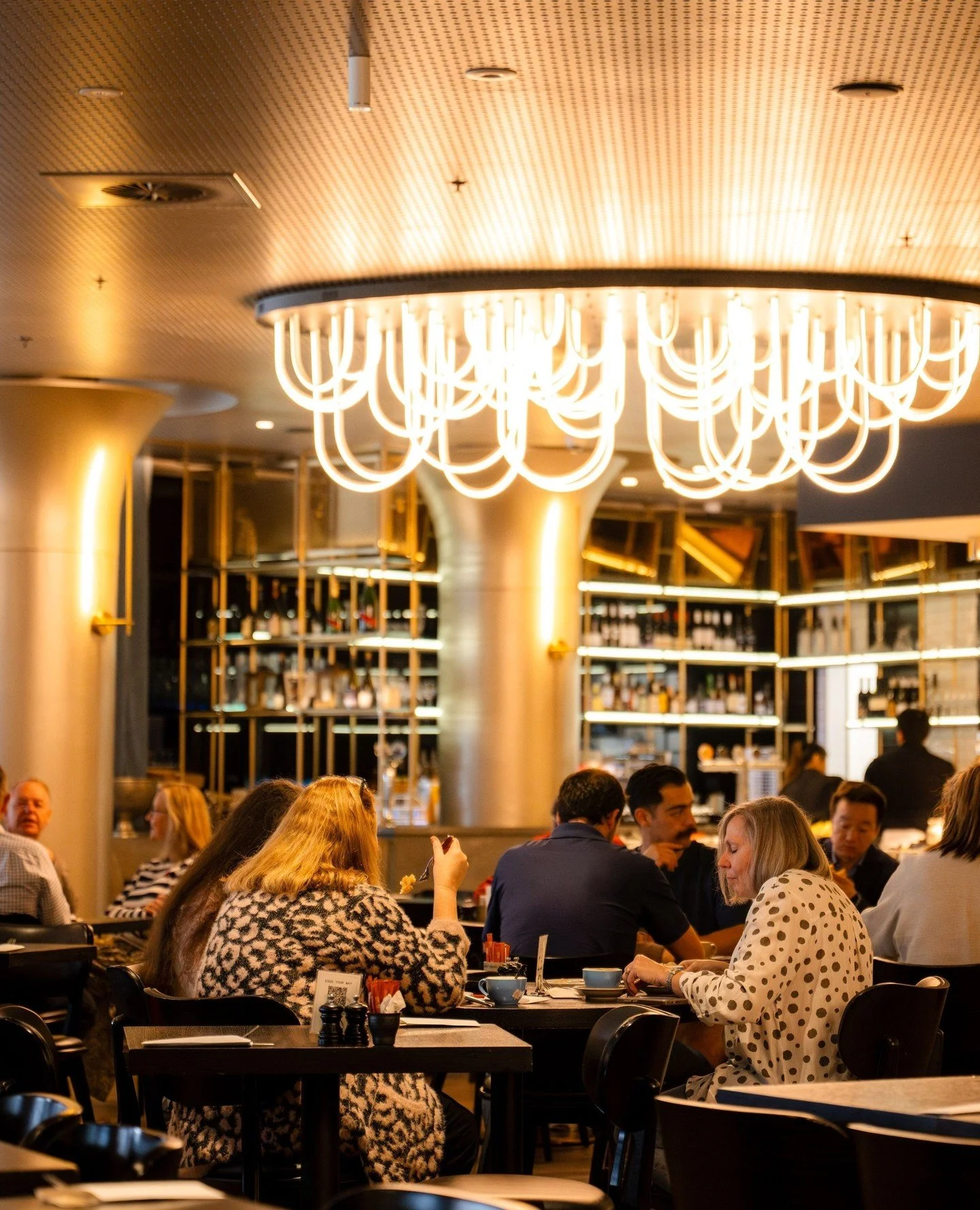 The last few seats for Mother's Day brunch are going. 💐⁠
⁠
Sunday 10 May at Ottie's, Crowne Plaza Melbourne - a long family brunch with prosecco and a special gift for Mum on arrival, and a generous spread for everyone from the littlest eaters upwar