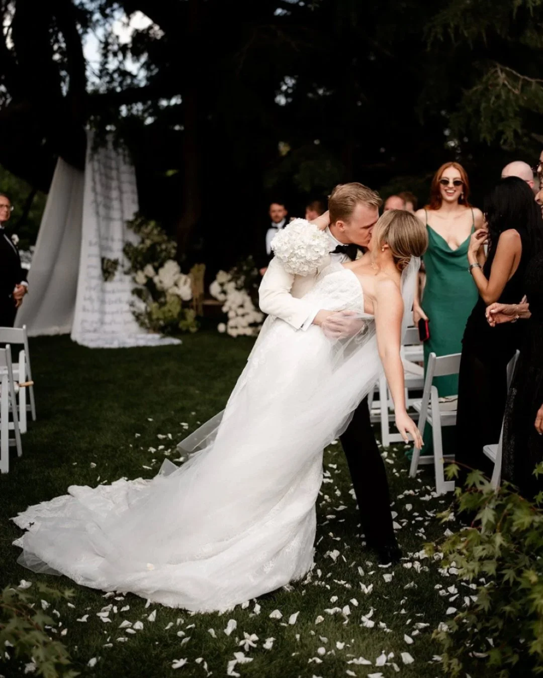 I&rsquo;m returning to the beautiful @bendooleyestate this weekend for a wedding, which has me reminiscing about one of my favourite ever arbours from Toni and Danaan&rsquo;s special day, shot by @michaelboylephotography.