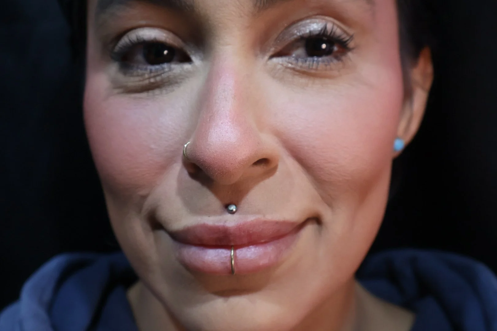 Philtrum (Mudusa) with White Opal