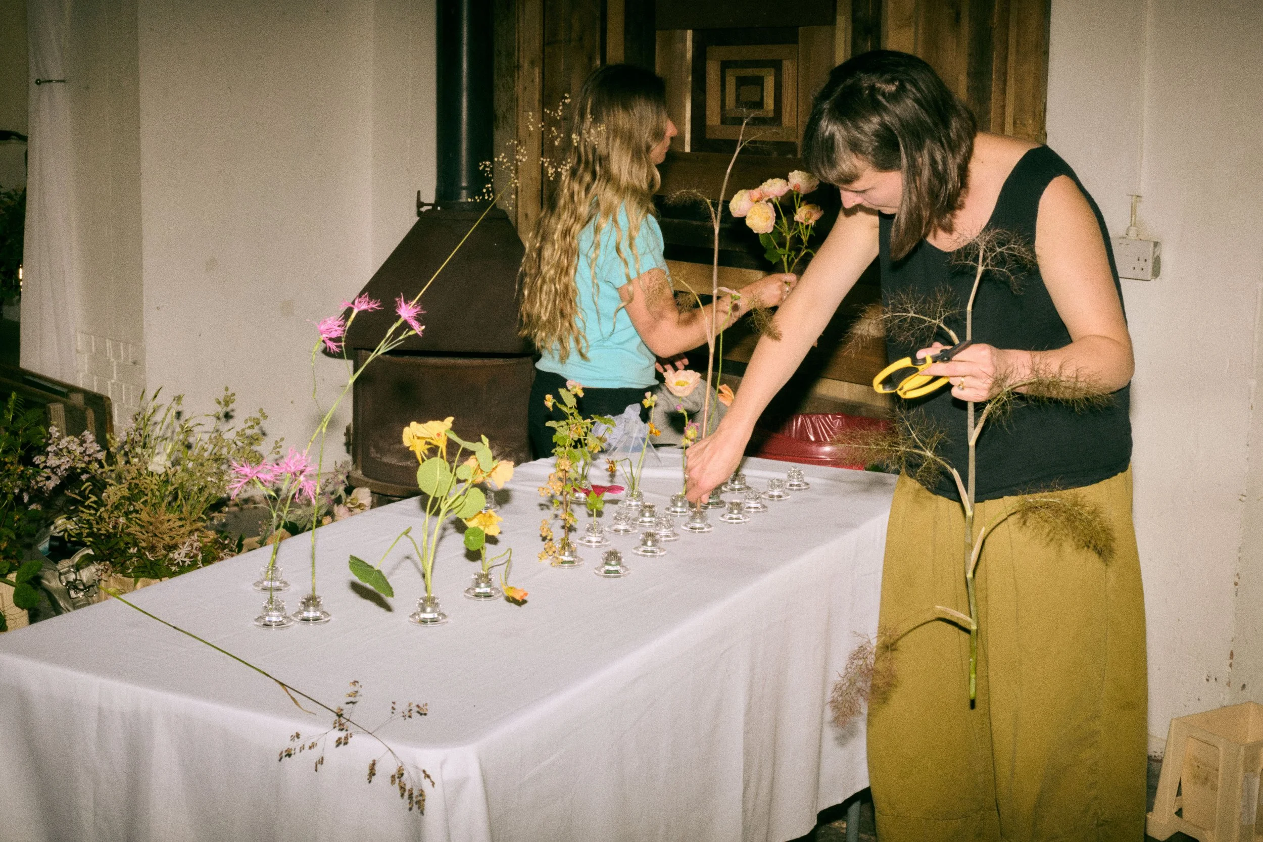 261801_FLOWERSONTHEEDGE_TILLYWACE_0471.jpg