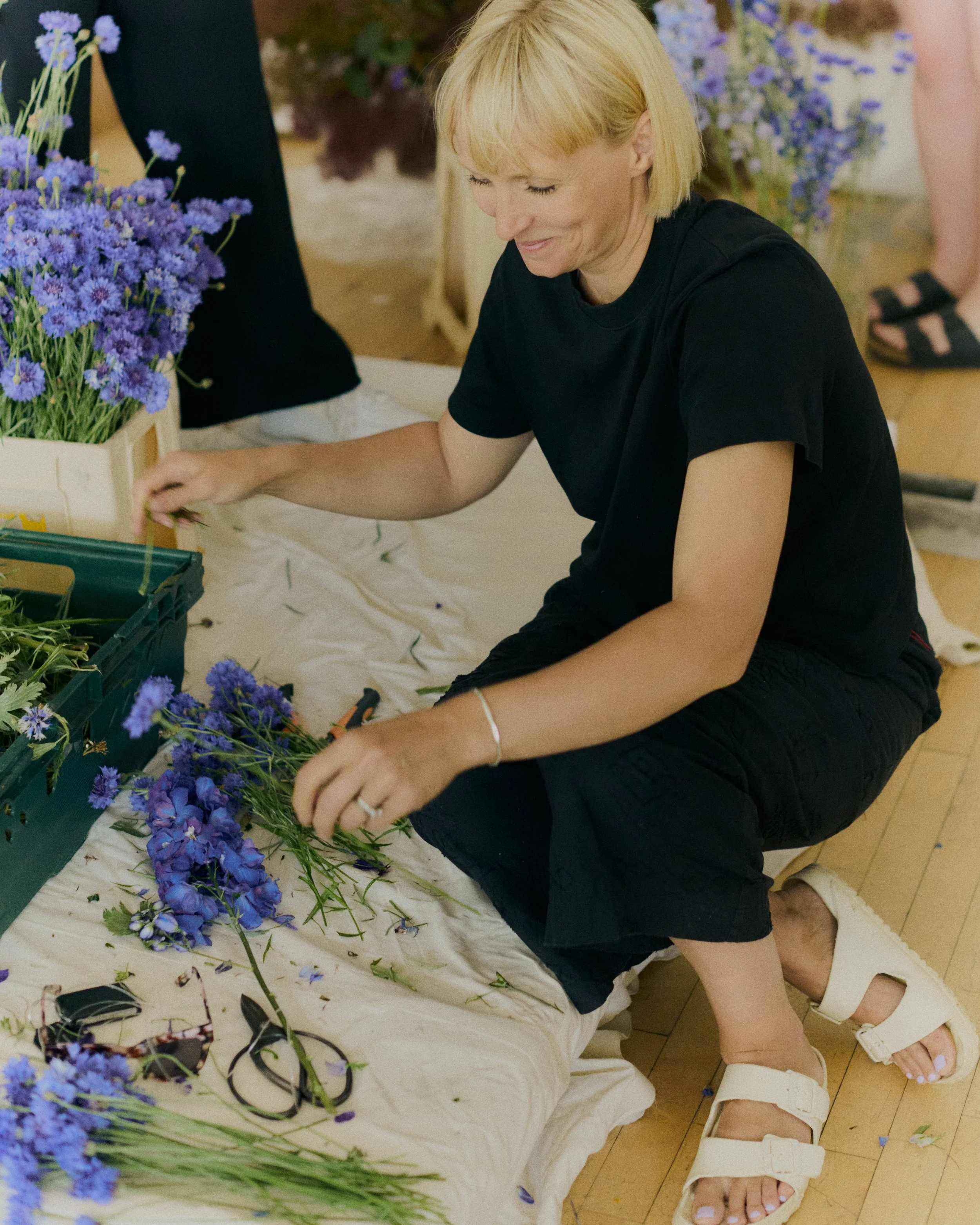 Copy of 259619_FlowersOnTheEdge_0548.jpg