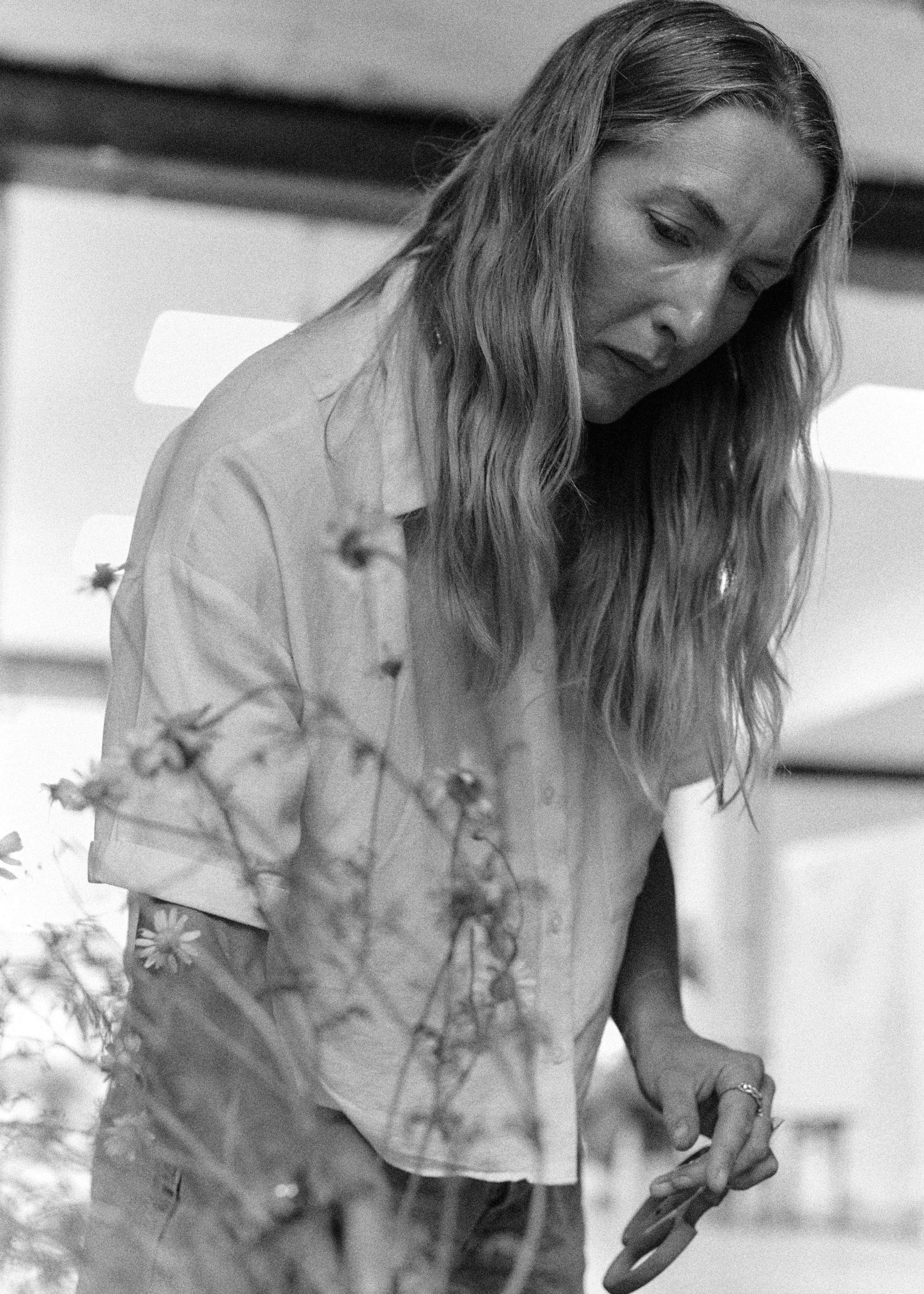 261801_FLOWERSONTHEEDGE_TILLYWACE_0628.jpg