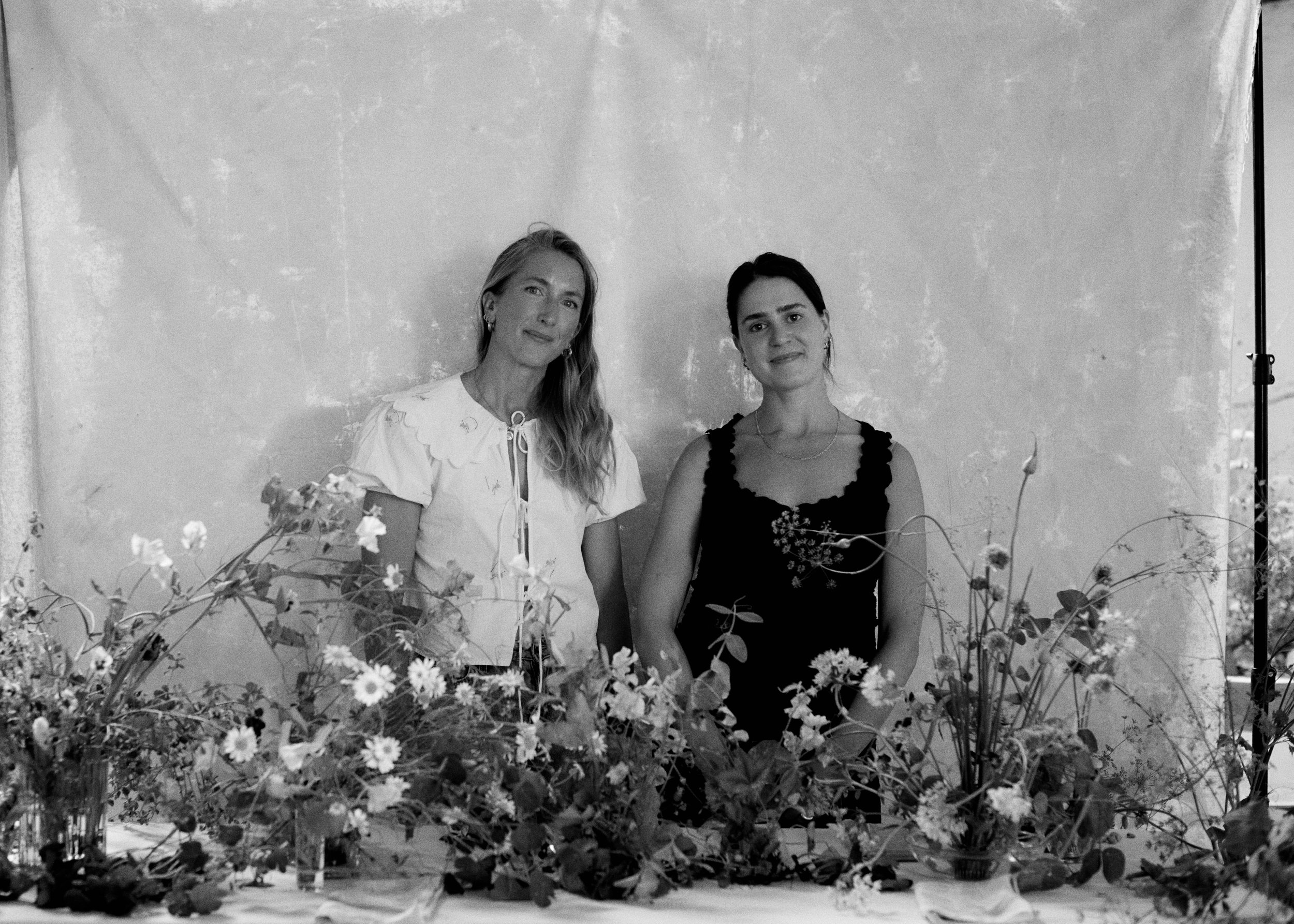 261801_FLOWERSONTHEEDGE_TILLYWACE_1807.jpg