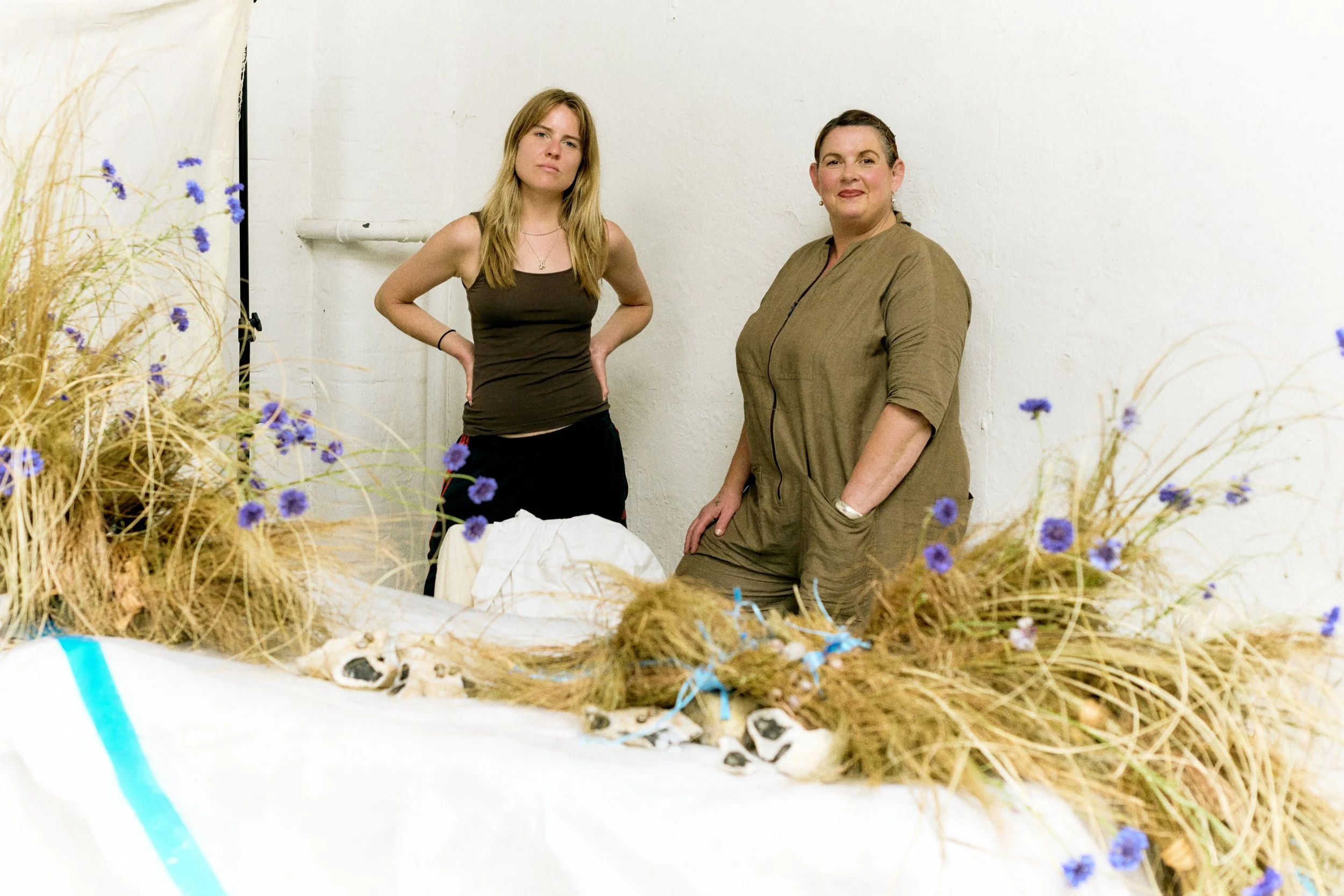 261801_FLOWERSONTHEEDGE_TILLYWACE_0843.jpg