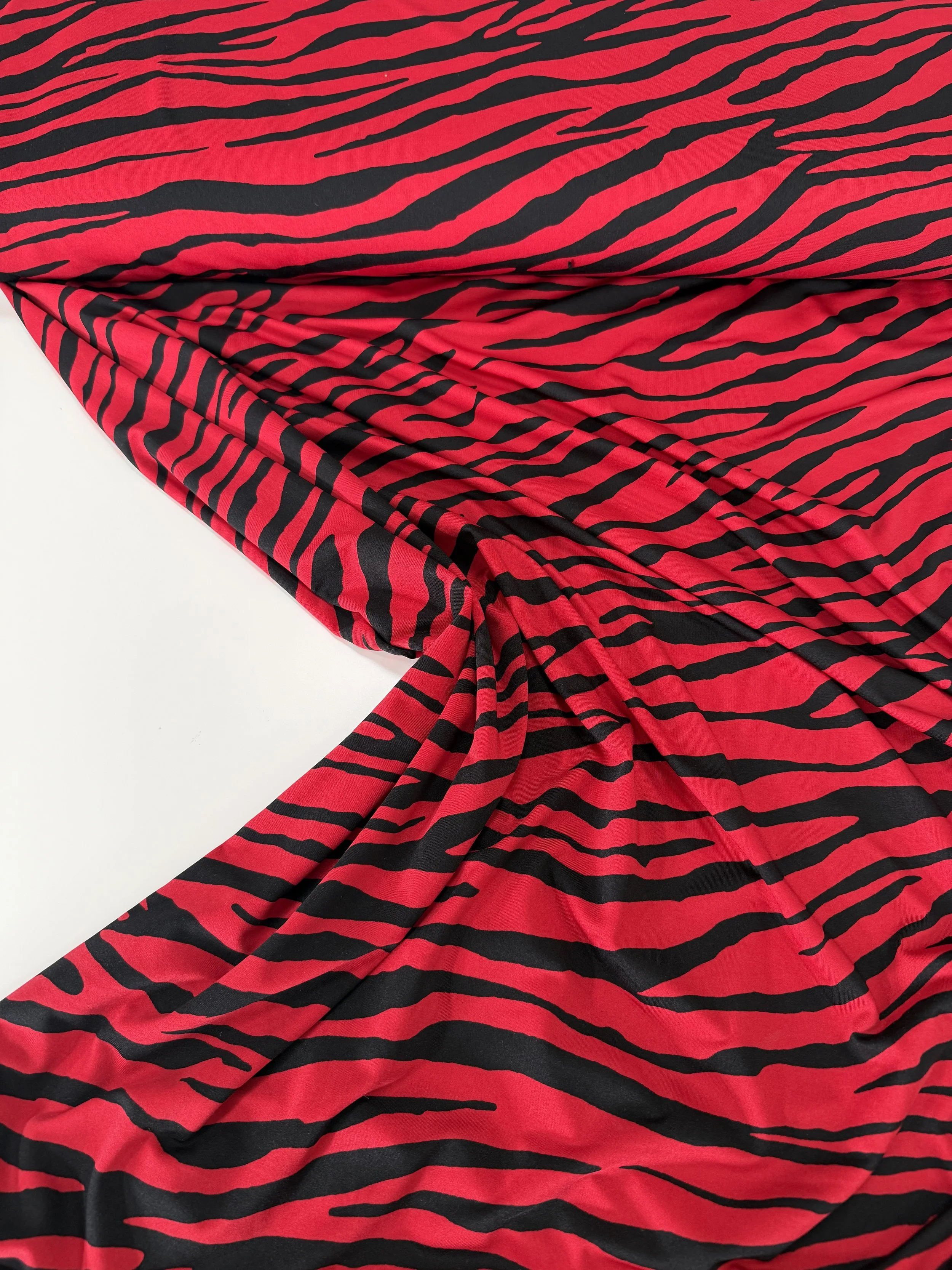 ❤️🖤 Crimson Wildstripe Jersey