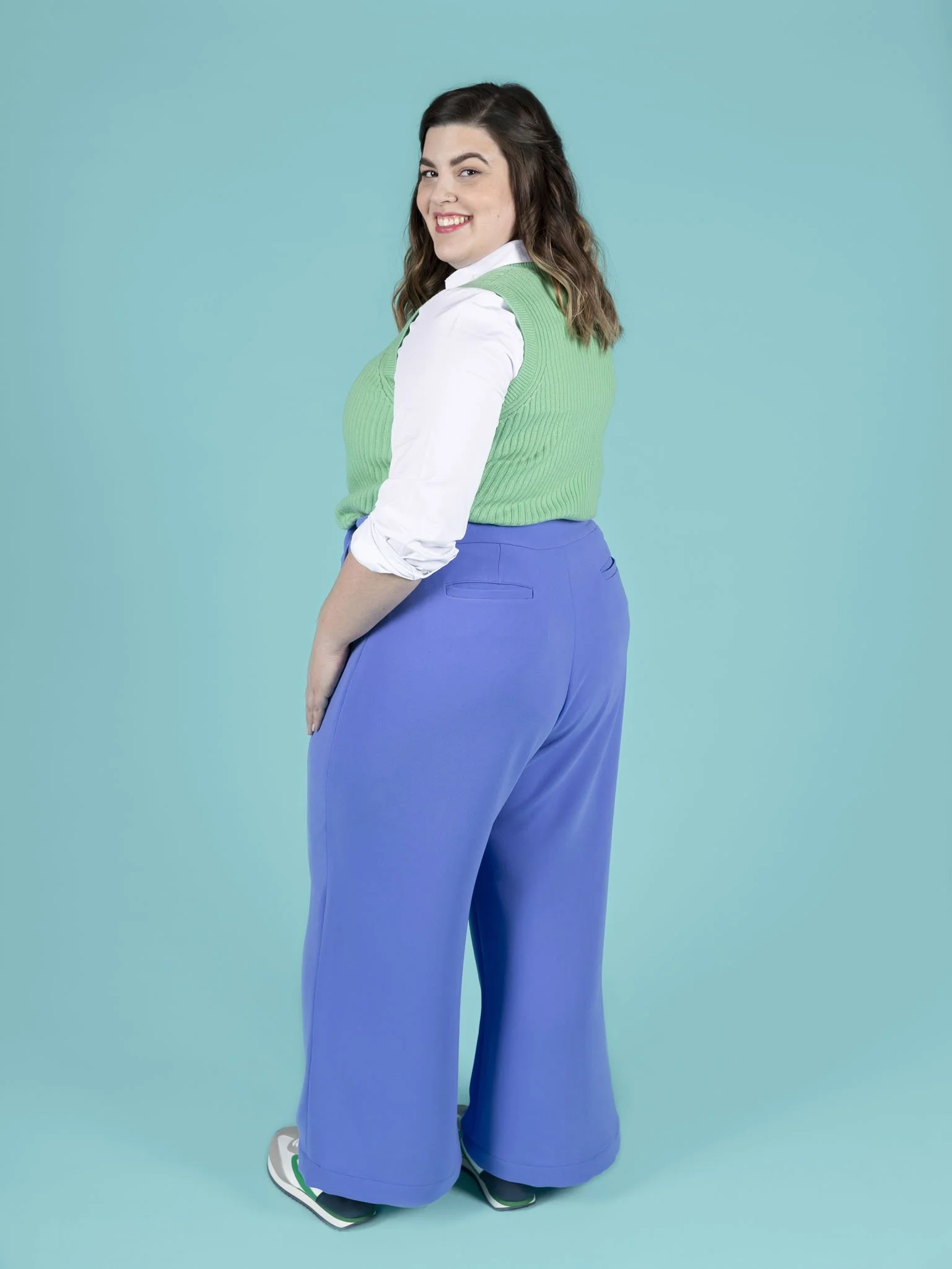 Thea trousers sewing pattern Tilly and the Buttons 16.jpg