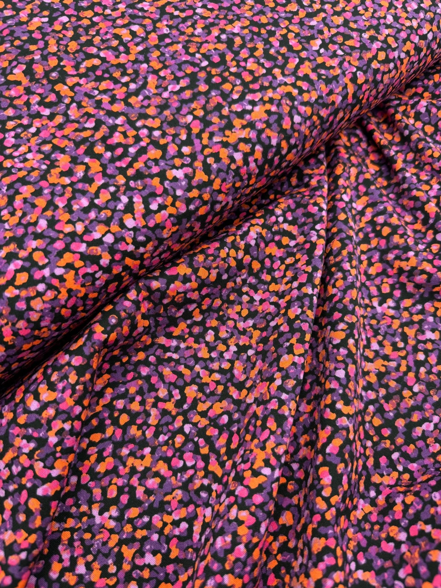 Speckle Theory — Viscose Stretch Twill - Fuschia