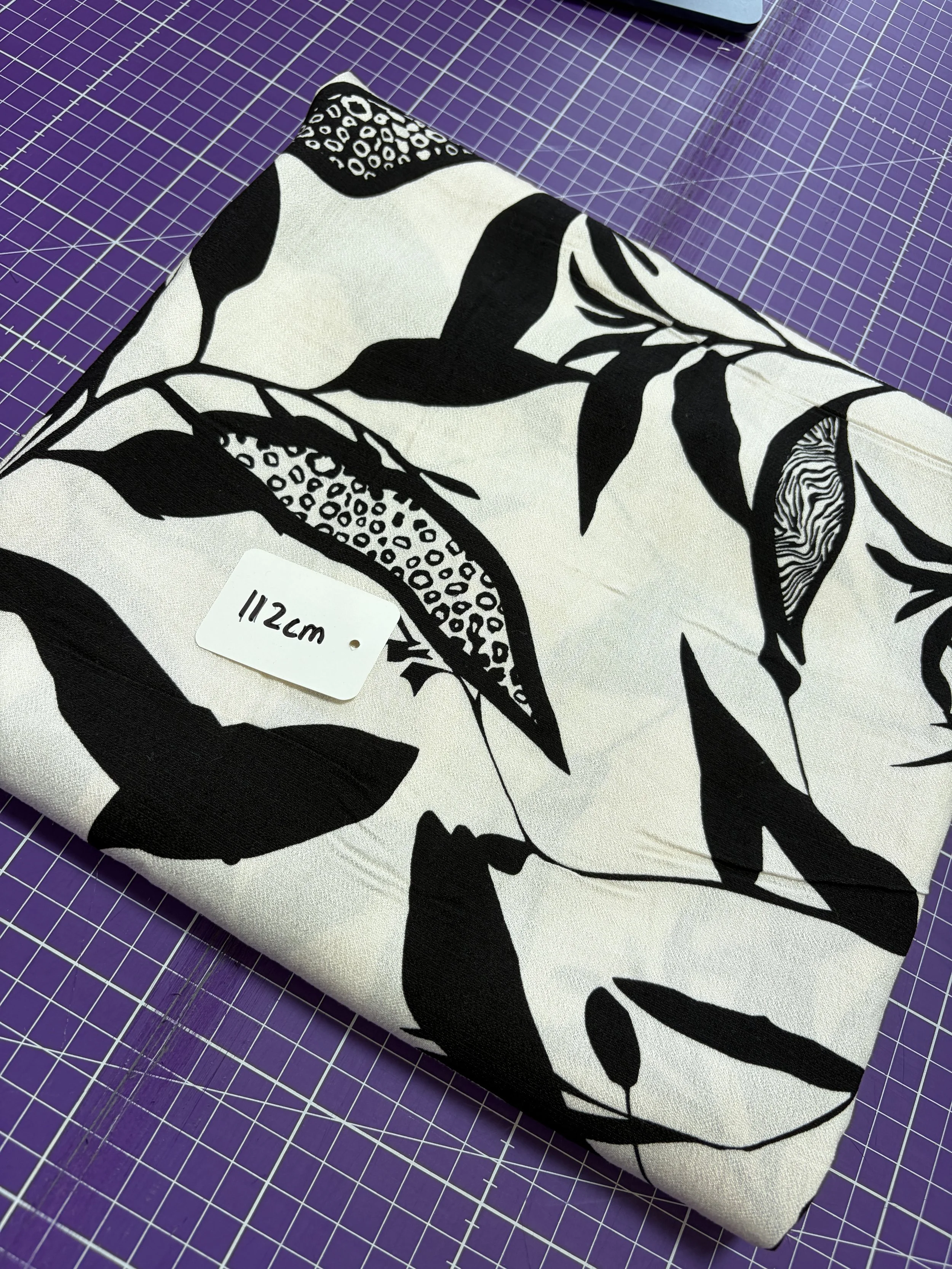 1.12m Stay Wild, Leaf Child Airflow Viscose