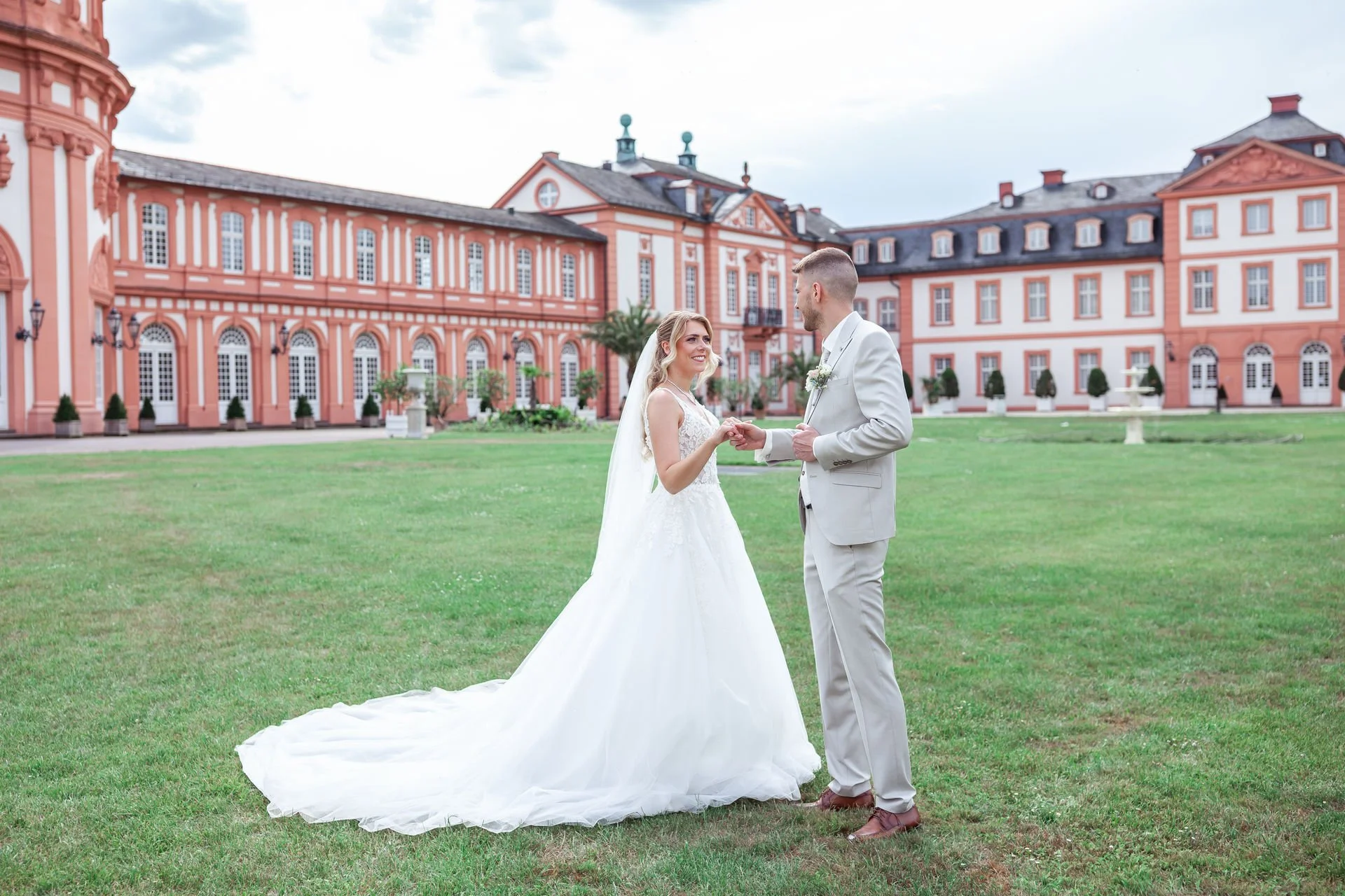 Hochzeitsfotograf Wiesbaden Schloss Biebrich