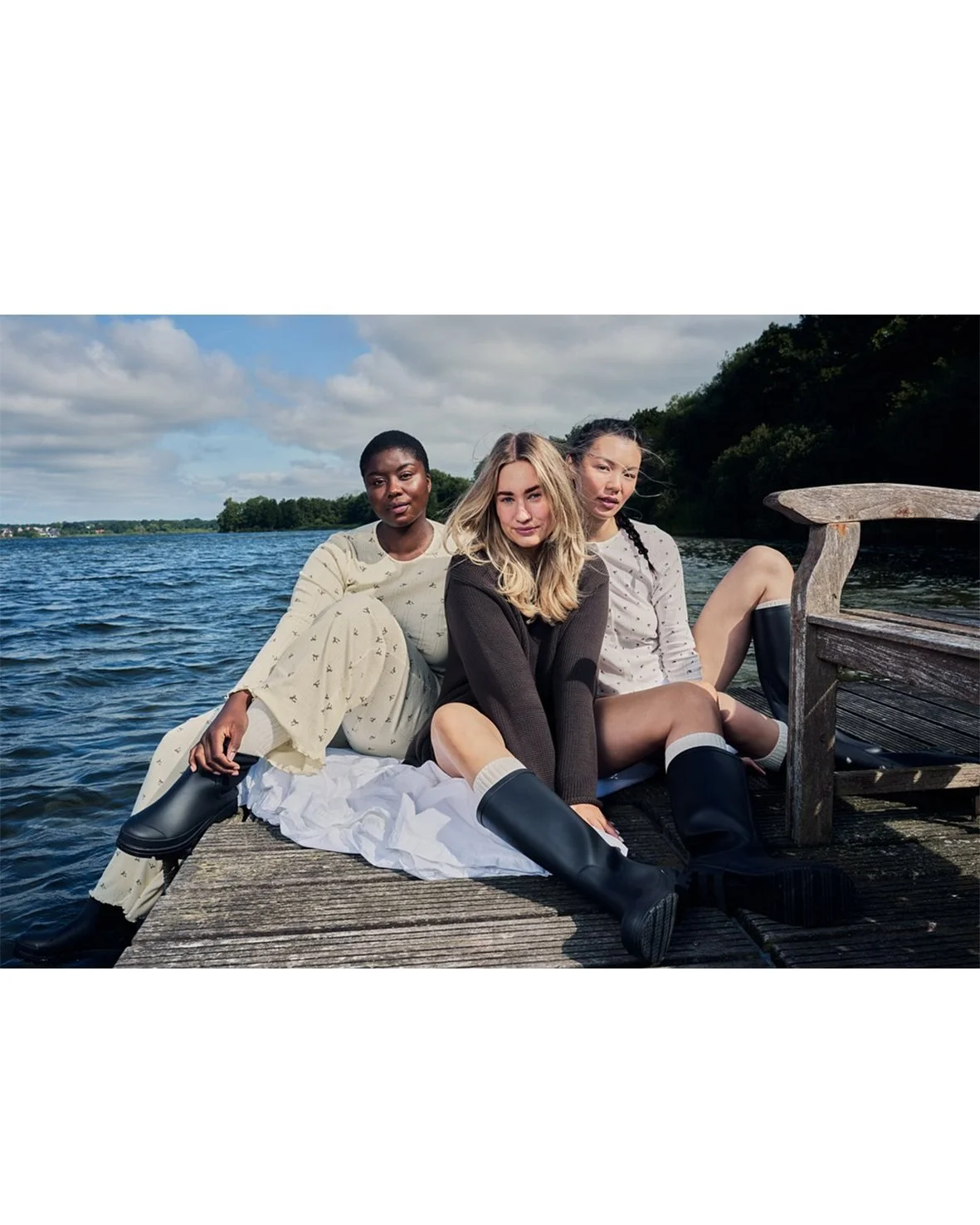 Sabrina Wolf (@sabrinawolf_makeup ) HAIR &amp; MAKE-UP for @jannjune x @kikidoyouloveme !

Photo: @michischunck 
Model: @anna_chanchan @lemanagement 
@kikidoyouloveme @emmajoyjenrich 

#campaign #hairandmakeupartist #makeupartist #photoproduction