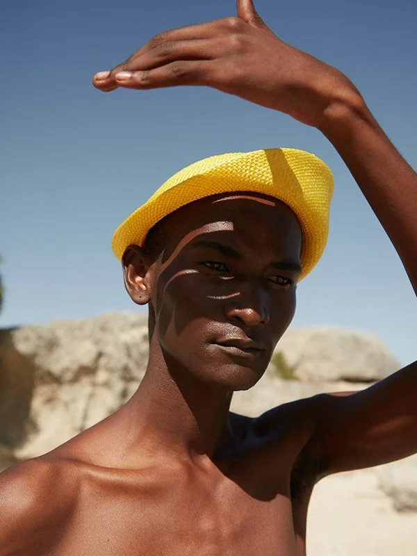 GLAM CULT - LIZ VAN CAMPENHOUT