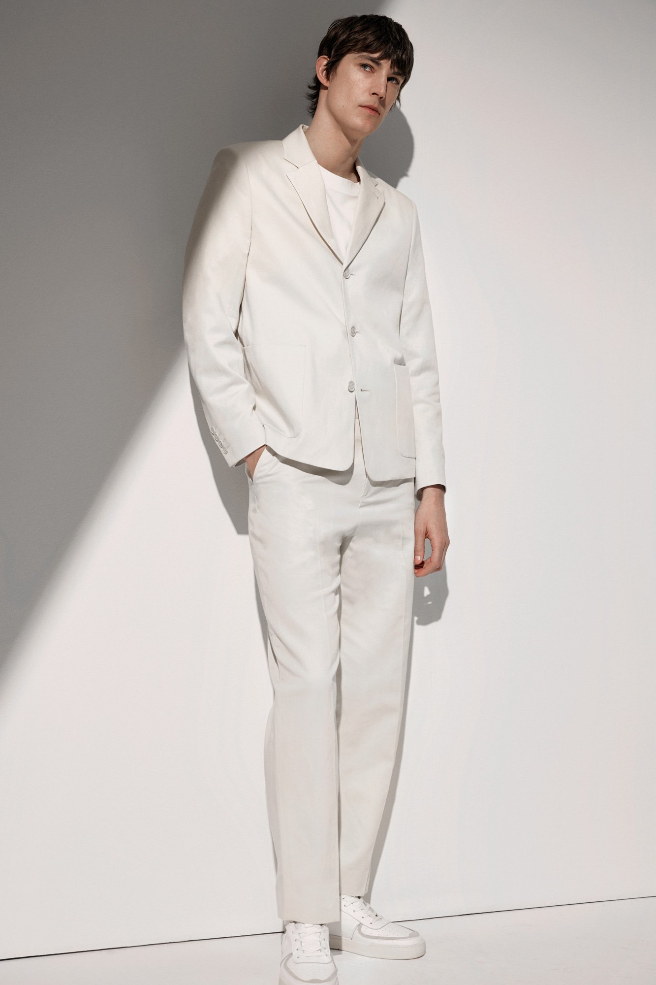WEB_230314_Breuninger_M_Look-22_074.jpg