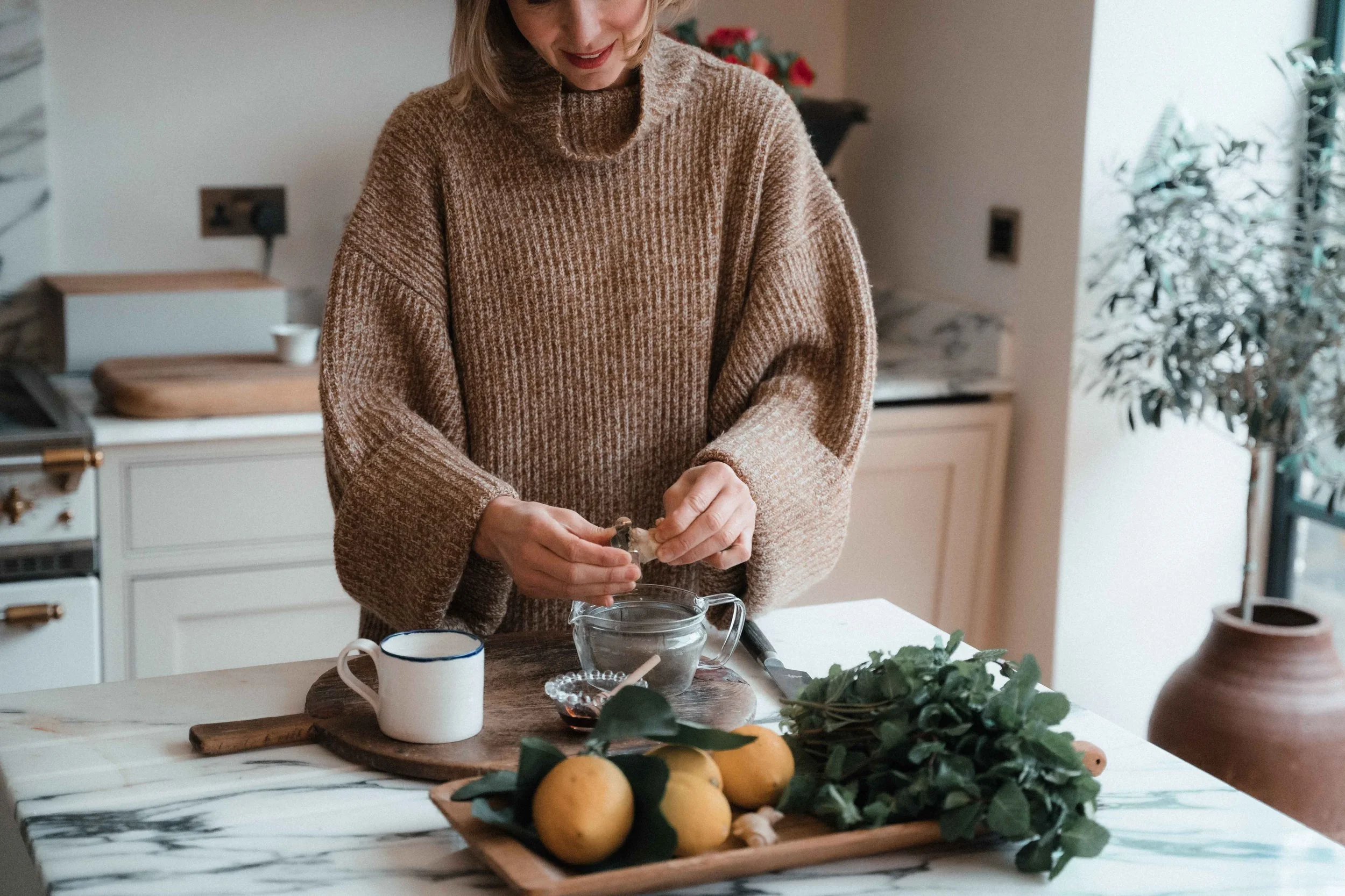 Understanding Itchy Ears During Perimenopause