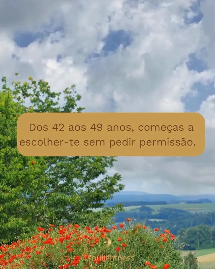 Muitas mulheres com quem trabalho est&atilde;o a passar por esta fase. Entre os 42 e os 49 anos, muitas mulheres entram num processo silencioso de reorganiza&ccedil;&atilde;o interna: n&atilde;o querem correr atr&aacute;s de tudo, n&atilde;o consegue