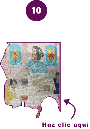 10. Emilia Santana escapa a Gibraltar desde su hogar en La Línea, España. El 18 de julio de 1936, ella y sus hermanas pensaron que los estallidos que escuchaban eran fuegos artificiales, pero eran disparos en la calle. Las tropas de Franco habían com