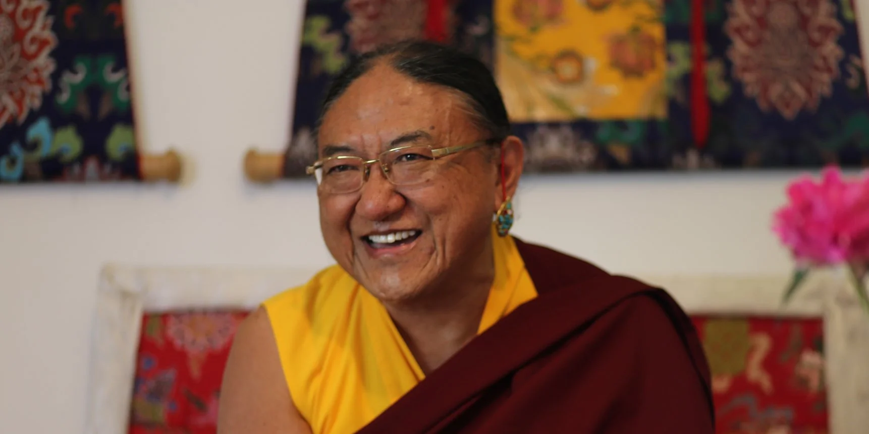 Visit of His Holiness Sakya Gongma Trichen to London