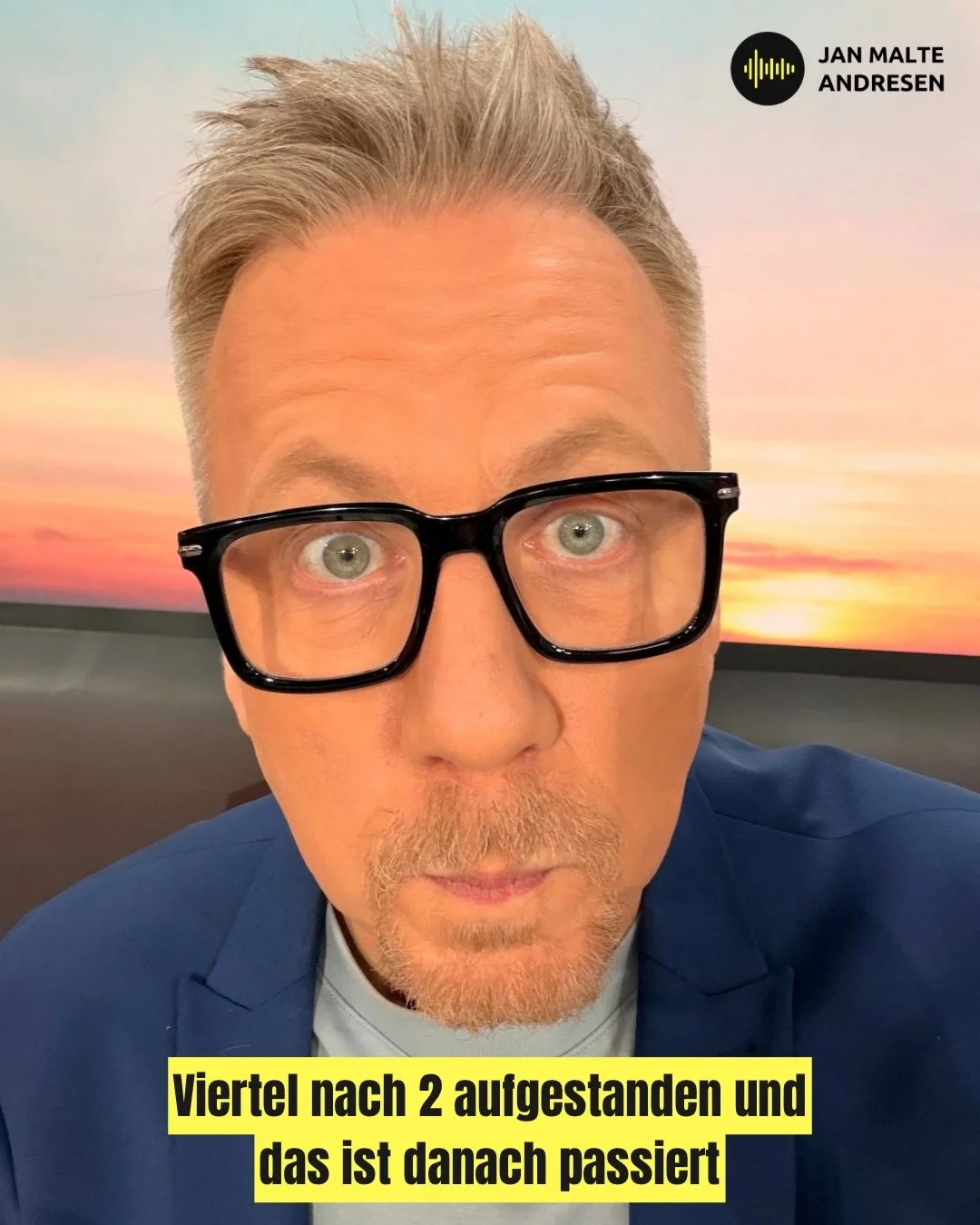 Viertel nach zwei. Wecker. Kaffee. K&ouml;ln.

Das passiert bevor ihr mich seht &mdash; hinter den Kulissen von RTL Punkt 6.

Heute mit besonderem Besuch auf dem Sofa: @johannesoerding . Mit Gitarre.

Was ist euer erstes Ritual am Morgen? ☀️

#rtlpun