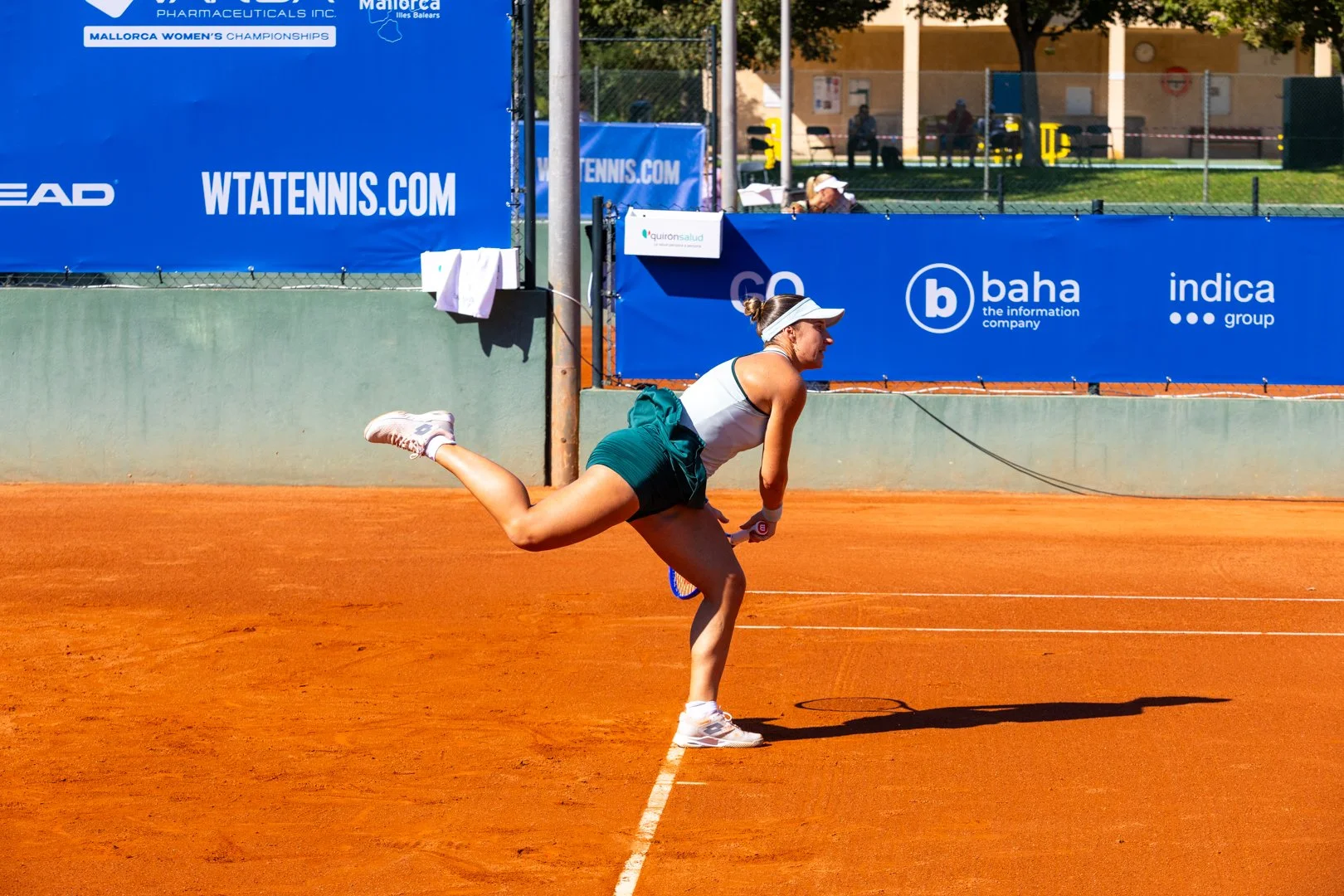 Bassols lidera una jornada de protagonismo español en el Vanda Pharmaceuticals Mallorca Women's Championships